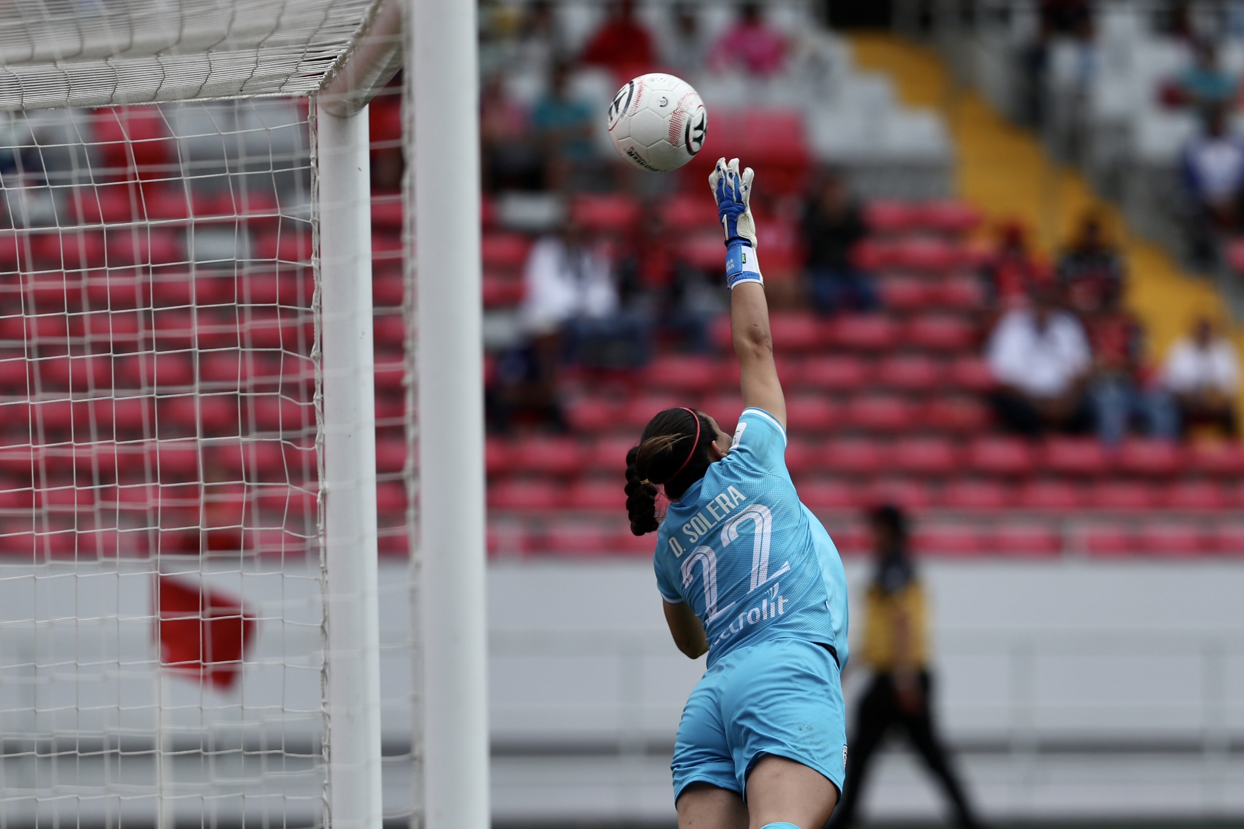 Daniela Solera fue la gran figura en la tanda de penales.