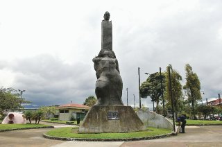|
EYLEEN VARGAS FOTÓGRAFA DE LN /LA NACIÓN
