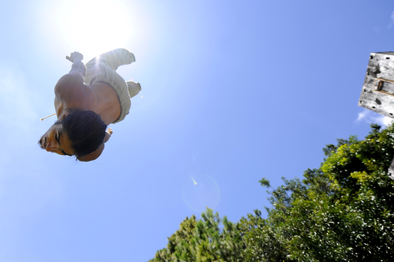 Raúl Solano practica ‘Parkour’ hace cinco años, es uno de los promotores de esta disciplina en Costa Rica. | JORGE NAVARRO