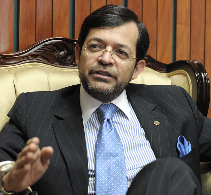 Entrevista al Magistrado Carlos Chinchilla,en la Corte Suprema de Justicia.Foto Jorge Castillo.01/8/11.