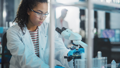 Es preciso popularizar la ciencia de modo que las personas aprovechen los conocimientos para mejorar su calidad de vida.