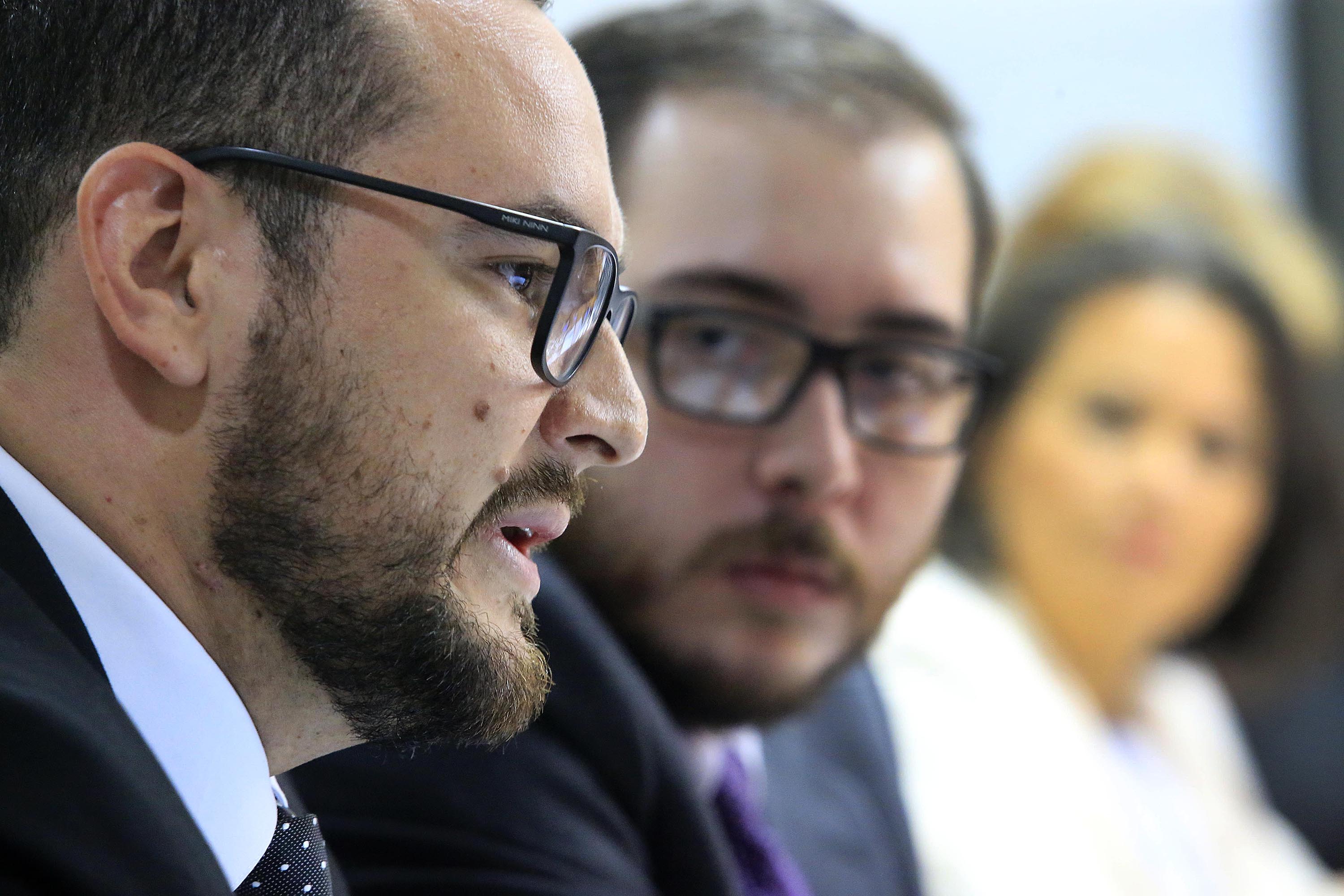 Asamblea Legislativa. Esta mañana comparecieron la Ministra de Cultura, Sylvie Durán, y el Presidente Ejecutivo del SINART, Mario Alfaro, ante la Comisión de Control de Ingreso y el Gasto Público, presidida por el diputado Jonathan Prendas. Foto: Rafael Pacheco