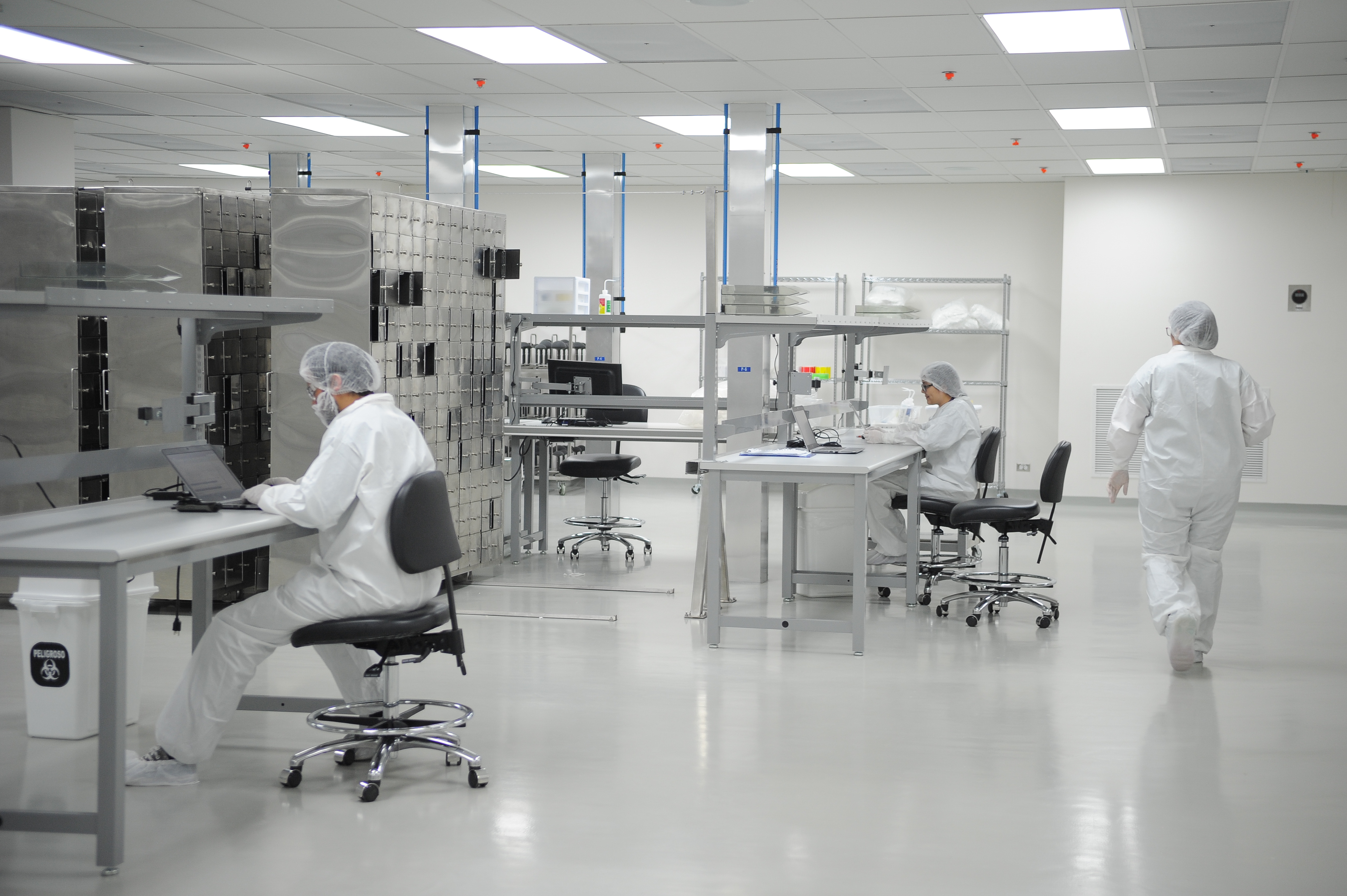 Instalaciones de la planta Establisment Labs en la Zona Franca El Coyol, en Alajuela.