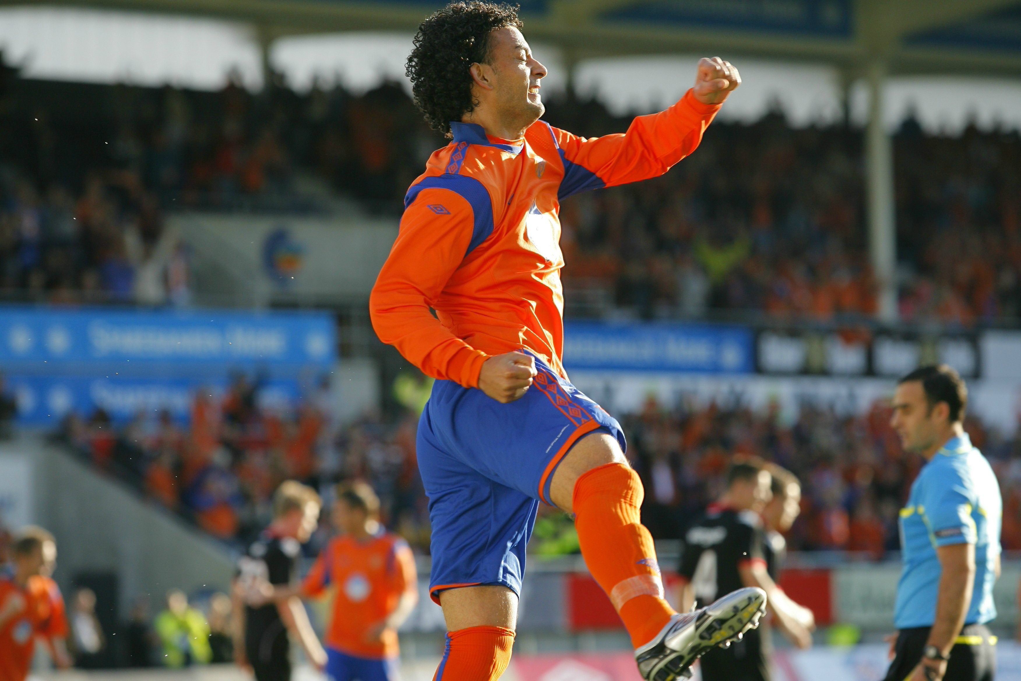 Michael Barrantes celebró el torneo de Copa de Noruega en 2011.