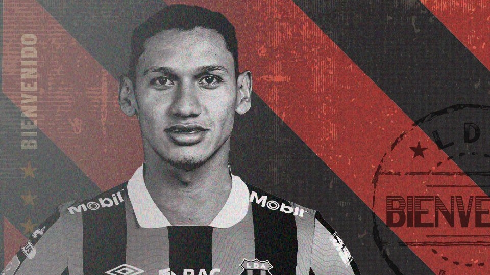 Fernando Piñar firmó por dos años con Liga Deportiva Alajuelense.