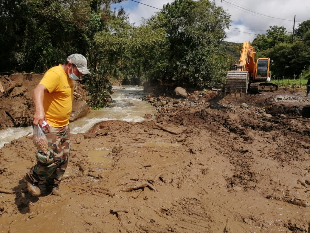 Daños en El Progreso, Sabalito de Coto Brus por el temporal que provocó Eta. Foto: CNE