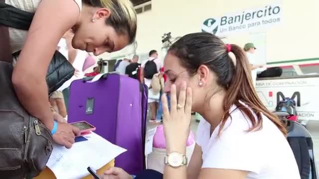 (Video) Migrantes cubanos que estaban a Costa Rica llegan a México