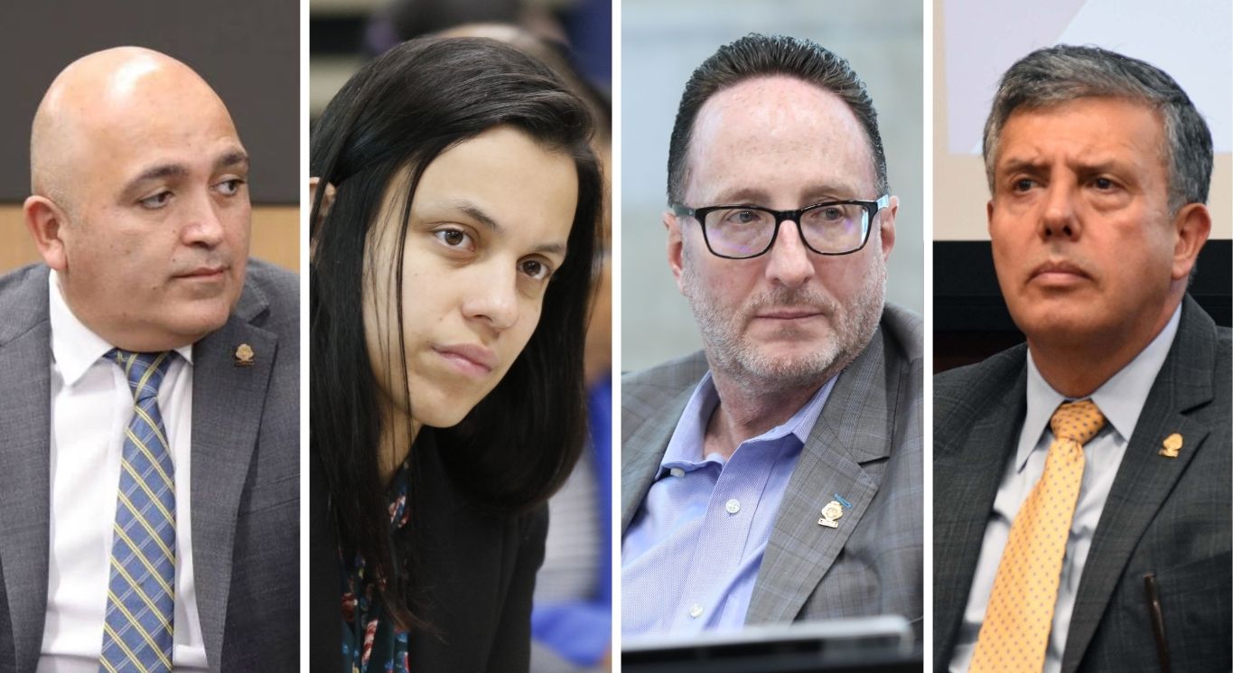 En la imagen, de izquierda a derecha, los jefes de fracción del PUSC, Alejandro Pacheco; del FA, Sofía Guillén; del PLP, Eliécer Feinzaig y del PLN, Óscar Izquierdo.