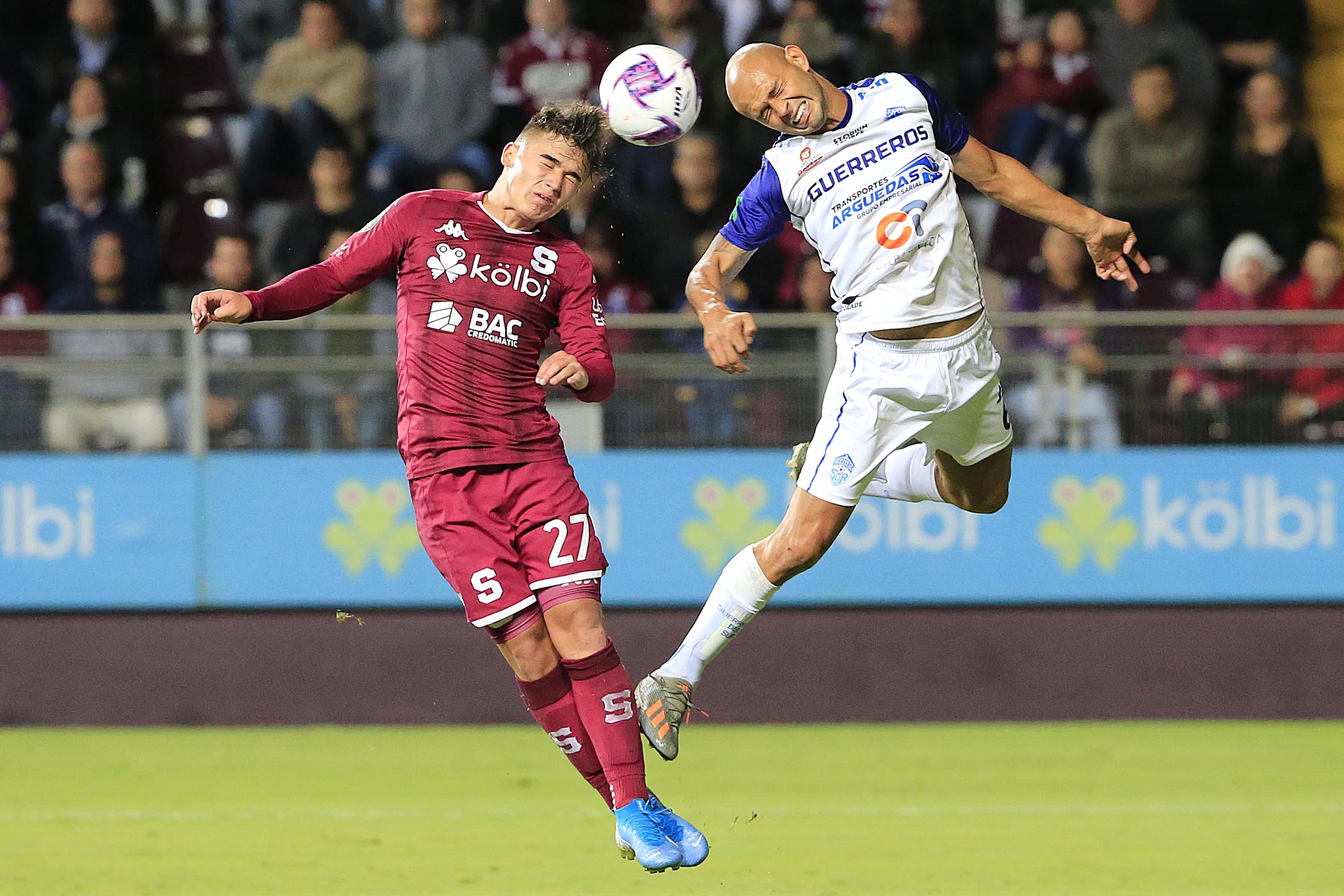 22/01/2020 Estadio Ricardo Saprissa, Tibás. El Deportivo Saprissa recibió a Pérez Zeledón, en el partido de la Jornada 4, de la Copa Promérica, Clausura 2020. Manfred Ugalde y Heiner Mora. Foto: Rafael Pacheco