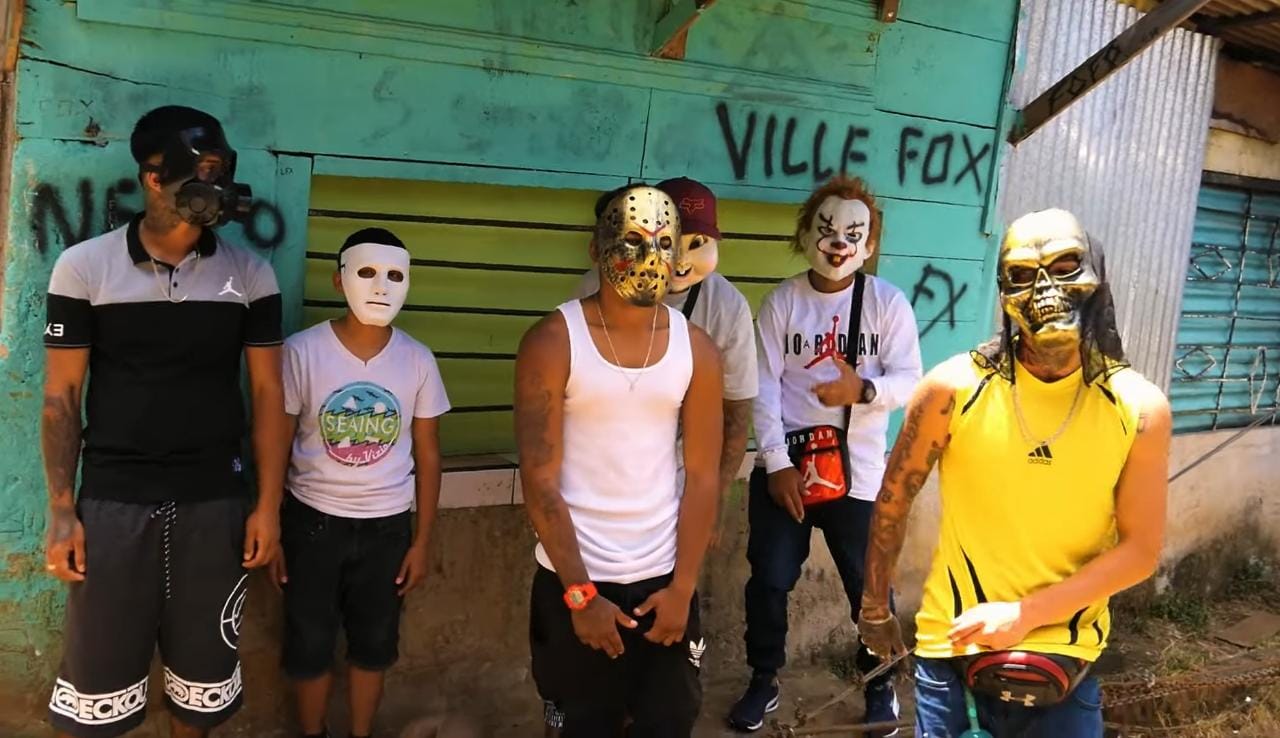 Agrupación Los Fox que se disputa la venta de territorios en barrio Nuevo Curridabat y La Gloria Zapote, grabó video musical.