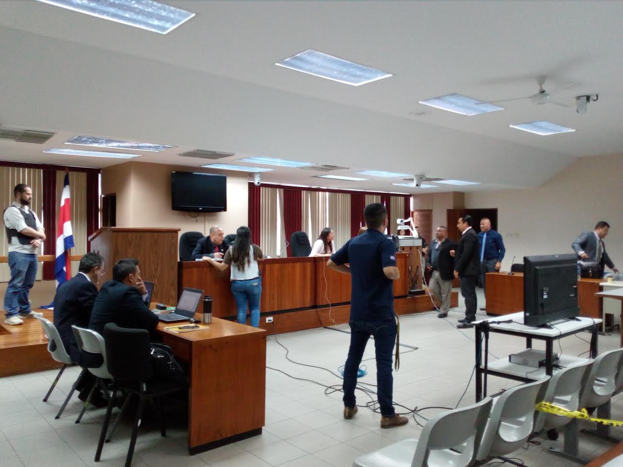 Jose Manuel Kelly asistió este miércoles a un juicio en Goicoechea en el cual la seguridad fue extrema. No se permitió hacer fotos a los imputados.