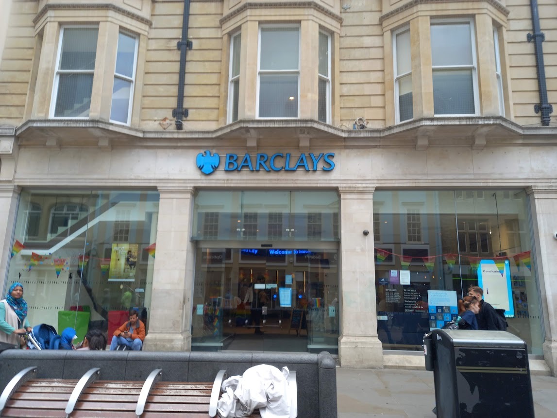 El banco británico Barclays suprimirá el 5% de su plantilla mundial. Cerca del 60% de los recortes afectará a funciones de apoyo.