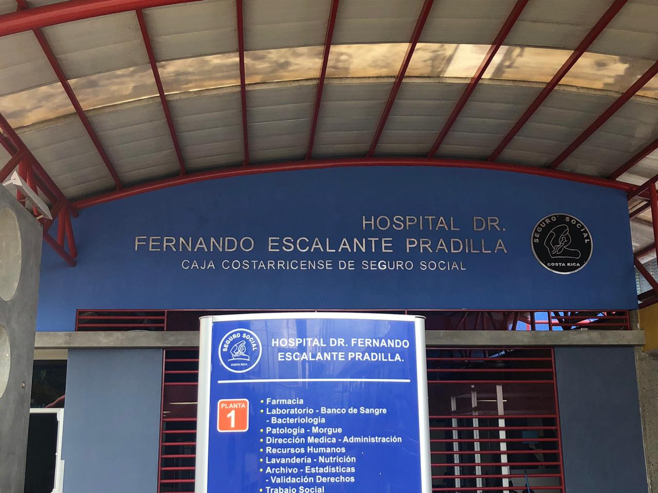 18/12/2020 EXCLUSIVO PARA LA NACION. El hospital Fernando Escalante Pradilla (HEP) de Pérez Zeledón se reorganiza en todos sus extremos para ofrecerles seguridad a las personas negativas de covid-19 y a las que están con la enfermedad. Cortesía