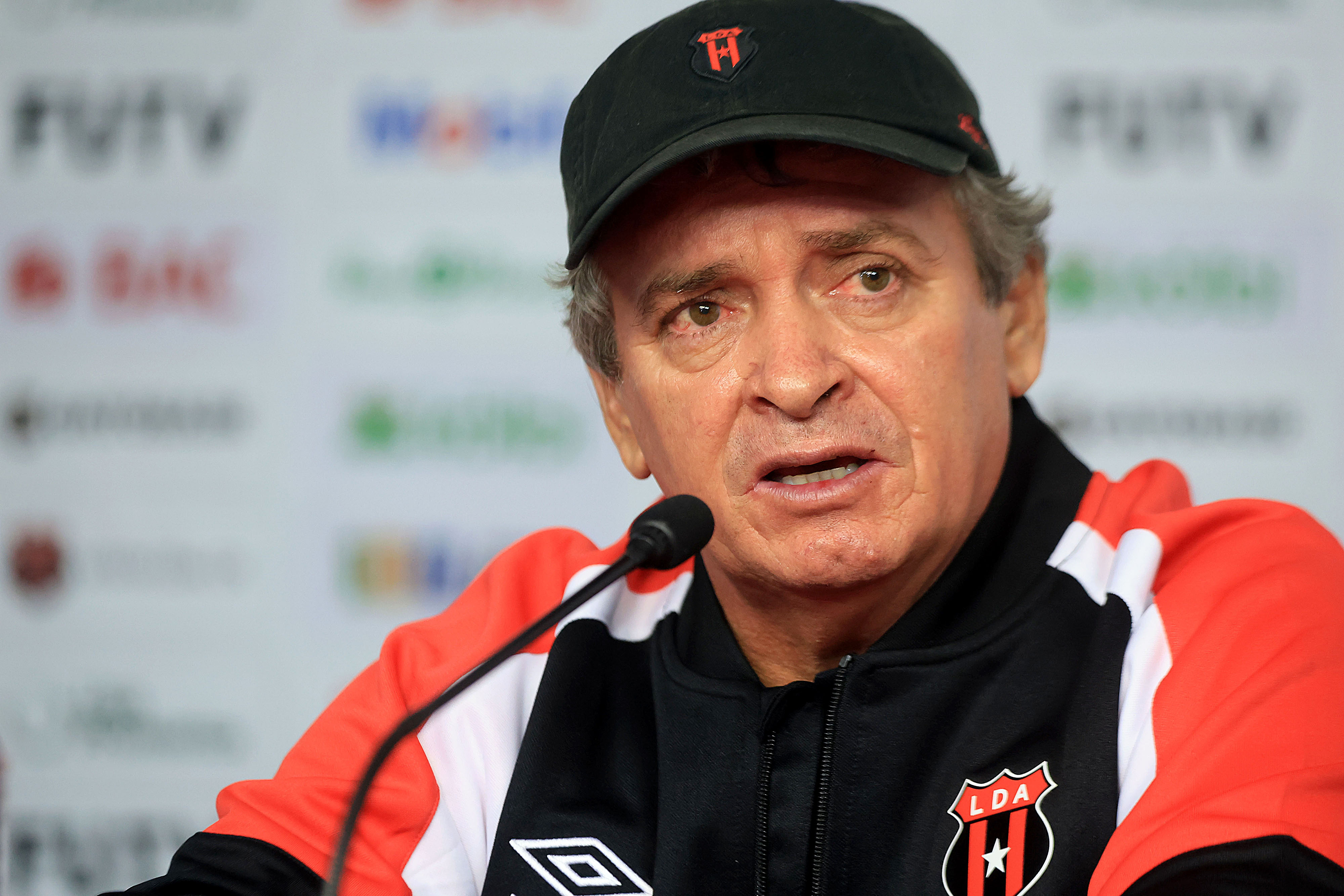 Oscar Ramírez, director técnico de Alajuelense