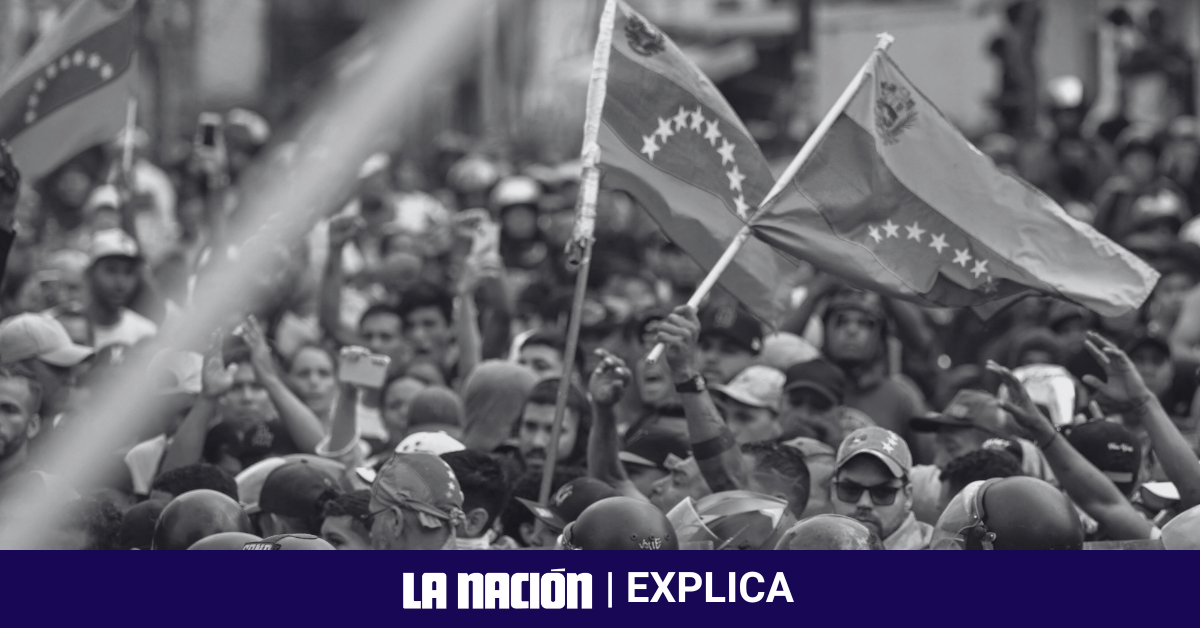 En Caracas, ciudadanos se manifiestan en contra de la reelección de Nicolás Maduro, en un ambiente de tensión y represión tras las acusaciones de fraude electoral. (Foto: AFP)