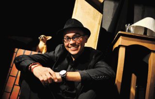 El actor y director Mauricio Astorga comentó que vendrá con mayor frecuencia al país para supervisar de cerca el trabajo en su teatro. Eyleen Vargas Viajero.