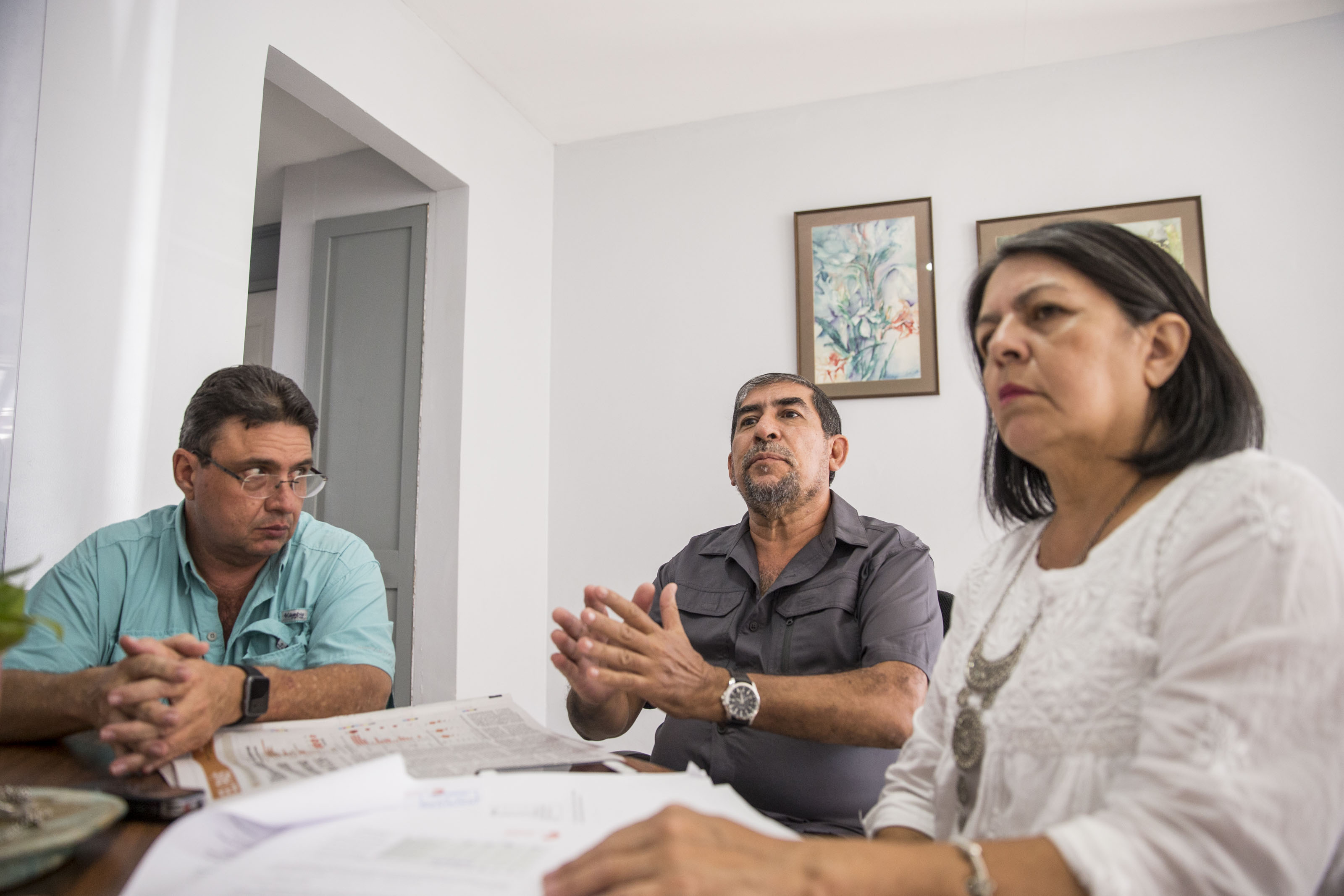 15/02/2019. Barrio Escalante, San José, Costa Rica. Entrevista con miembros de la Fundación de Pacientes de trasplante renal del Hospital San Juan de Dios sobre el sistema para los trasplantes desde un cadaver. Estuvieron presentes Adrián Feoli, ( Camisa celeste), Guillermo Garro (gris), Sandra Chanto (Blanco), Andrey Morales Abogado (camisa de Rayas). Fotografía: Alejandro Gamboa Madrigal