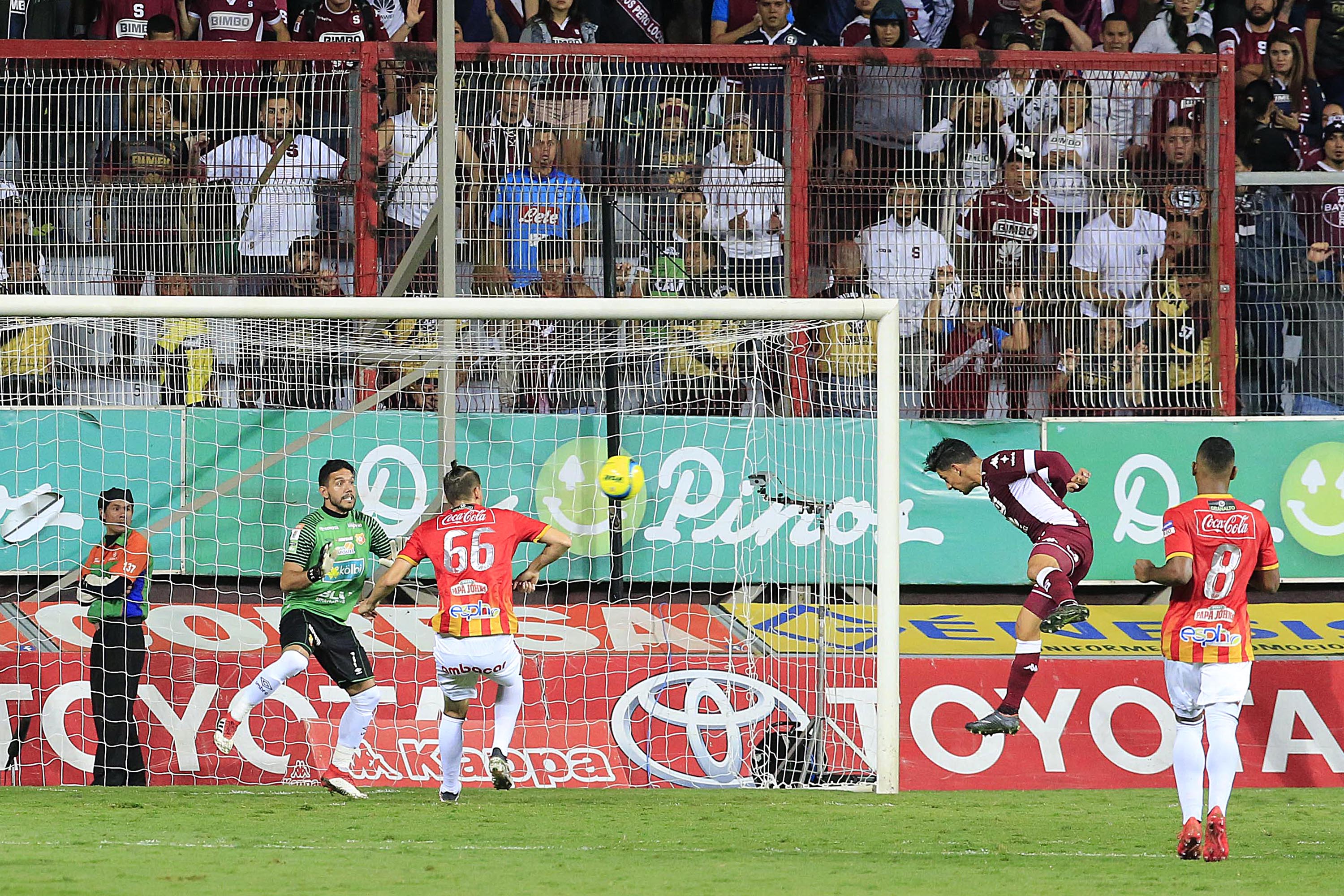 09/05/2018 Estadio Ricardo Saprissa, Tibás. El Deportivo Saprissa recibió a Club Sport Herediano, en partido de la Quinta Fecha de la Cuadrangular Final, del Torneo de Clausura 2018. En la foto, . Foto: Rafael Pacheco