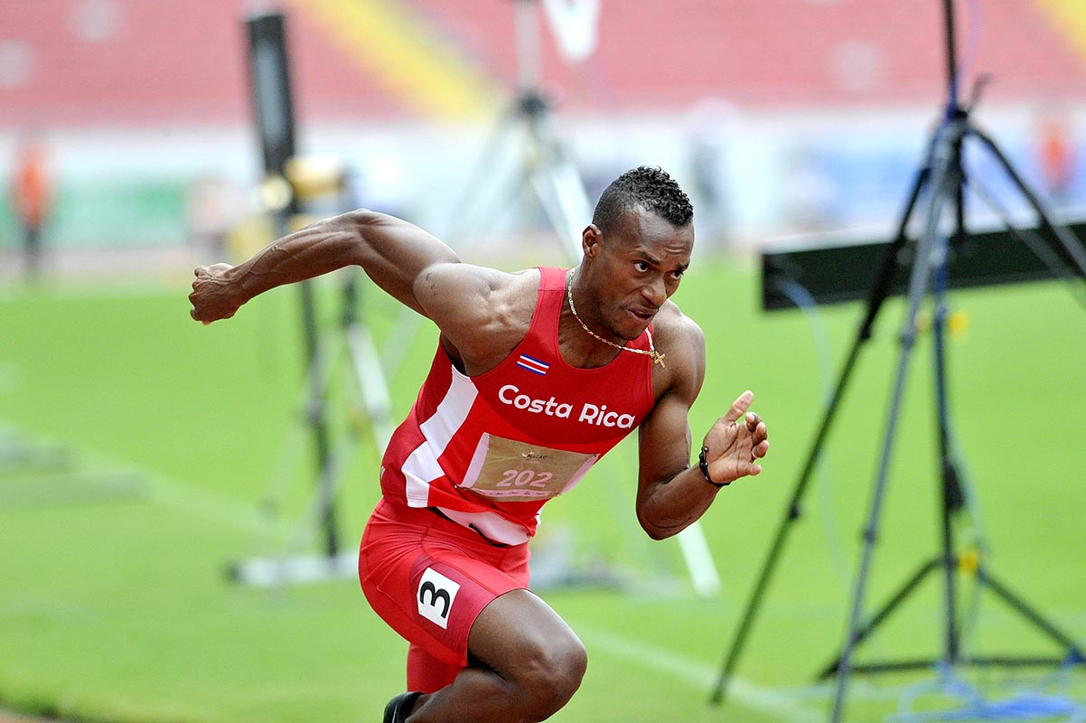 Nery Brenes correrá en los 400 y 200 metros lisos en Río 2016