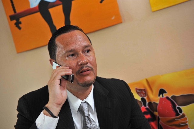 Fotografa del fiscal adjunto de Limn y nuevo viceministro de Seguridad, Celso Gamboa, tomado el 2 de mayo del 2011 en su casa de habitacin en San Francisco de Dos Ros.
Fotos: Mayela Lpez