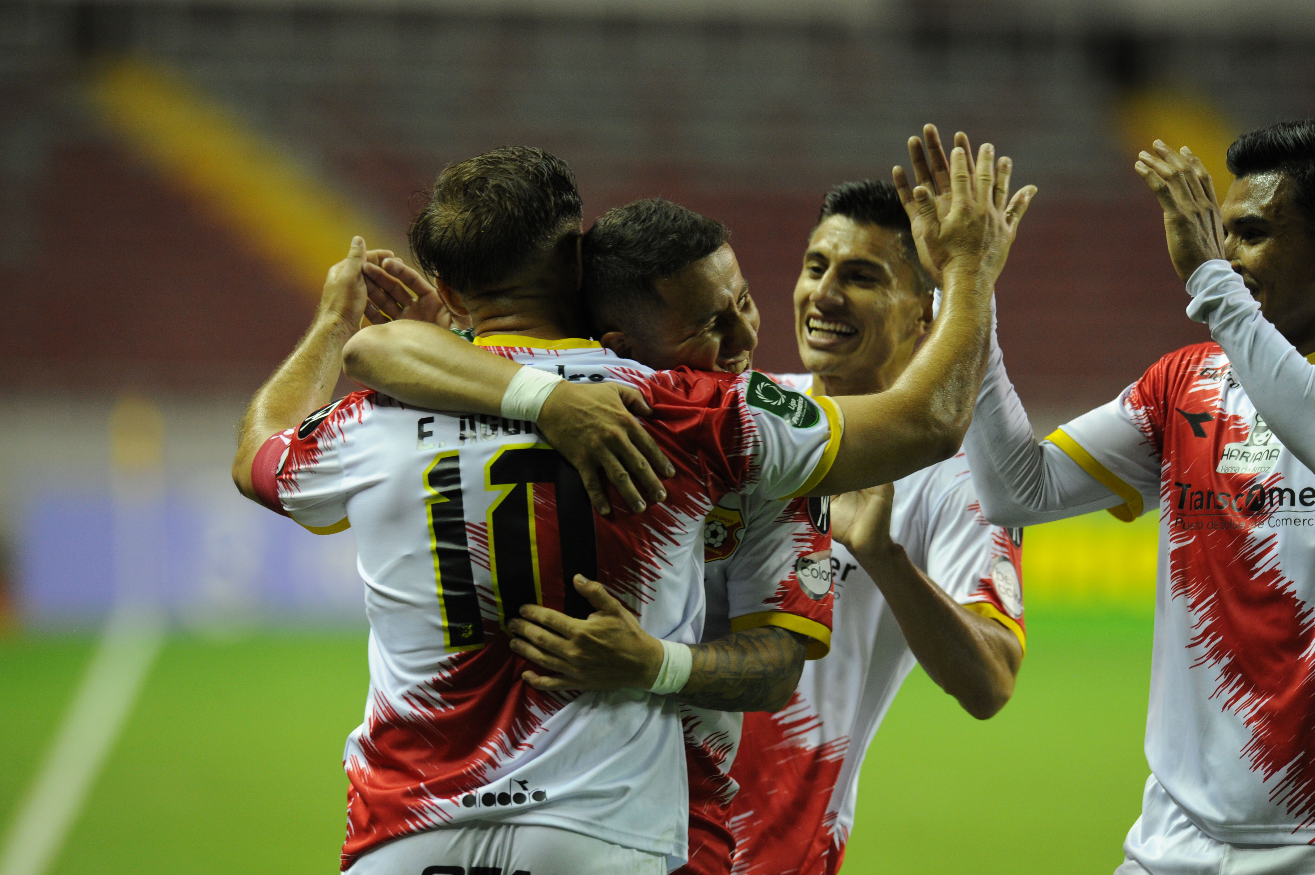 Herediano vs Municipal de Guatemala.