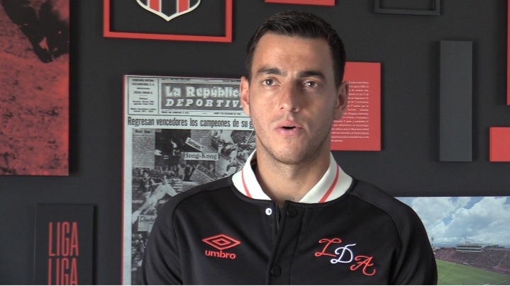 Alejandro Duarte se incorporó de inmediato a los entrenamientos con Liga Deportiva Alajuelense.