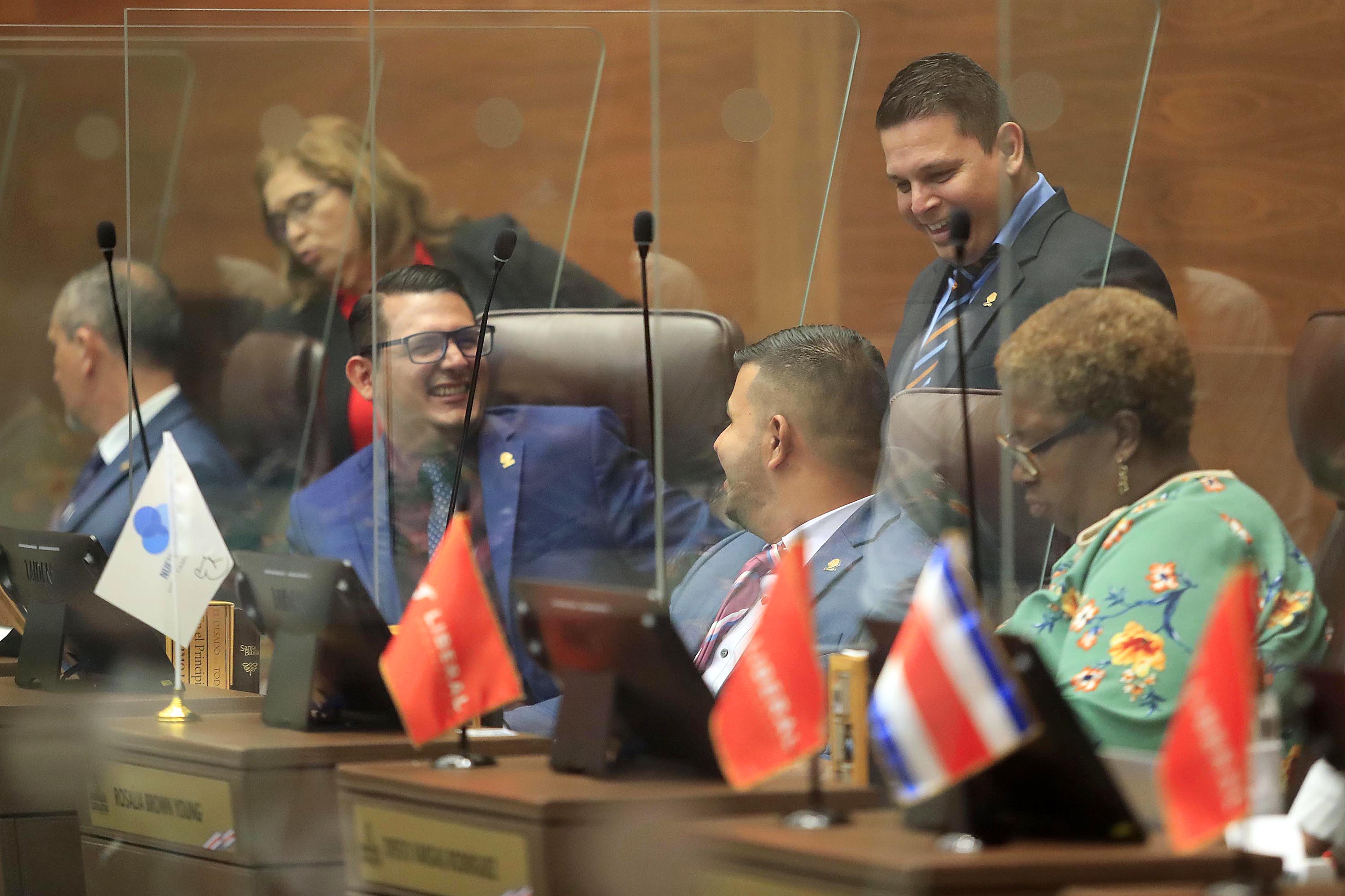 03/10/2022 Asamblea Legislativa. Diputados y diputadas durante la Sesión legislativa de este primer lunes de octubre.