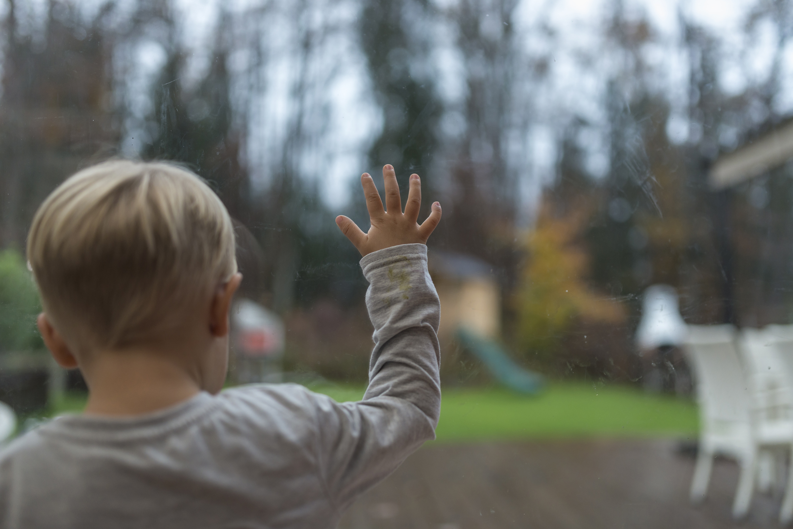 16/11/2018. Foto conceptual sobre niños huérfanos que pierden a ambos padres por violencia doméstica. Foto Shutterstock