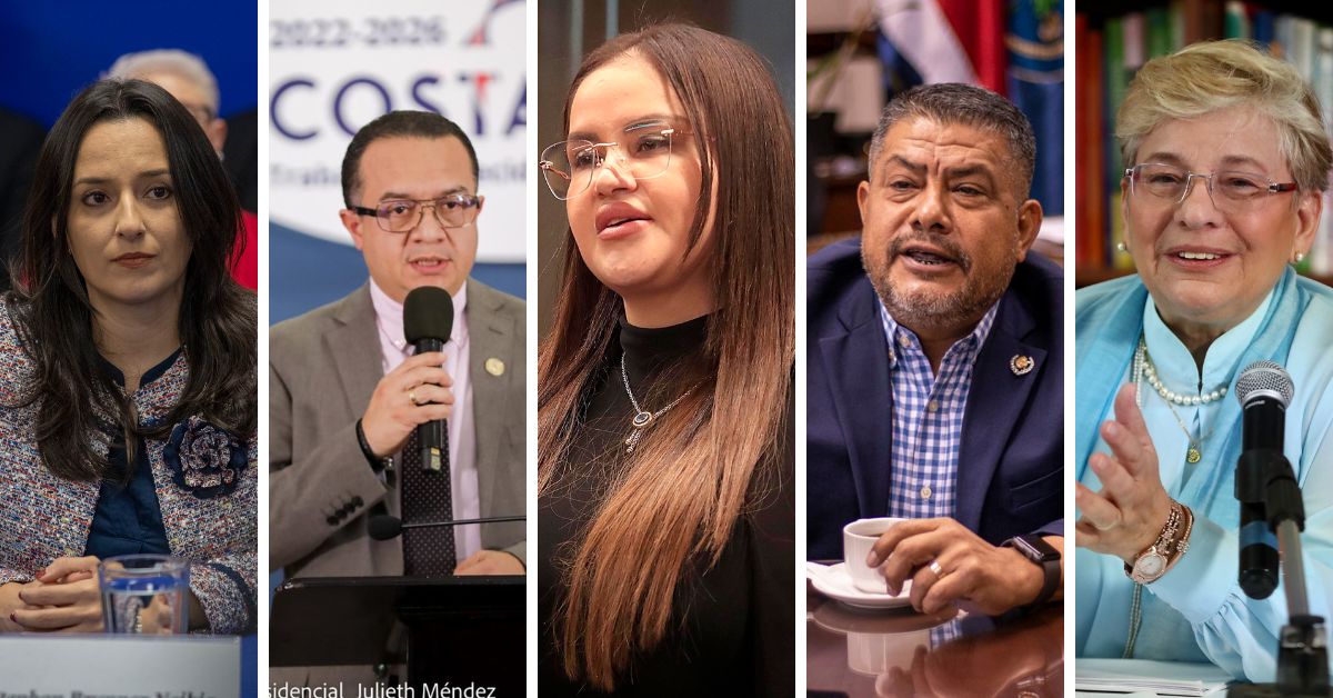 De izquierda a derecha, los ministros Natalia Díaz Quintana, de la Presidencia; Gerald Campos Valverde, de Justicia; Joselyn Chacón Madrigal, quien hasta el pasado 7 de febrero lideraba la cartera de Salud; Jorge Torres Carrillo, de Seguridad; y Anna Katharina Müller Castro, de Educación.