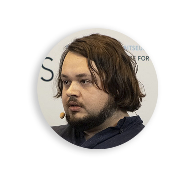 Filip Jirouš es sinólogo e investigador independiente del sistema político de China y colaborador de Análisis Sínico en www.cadal.org.