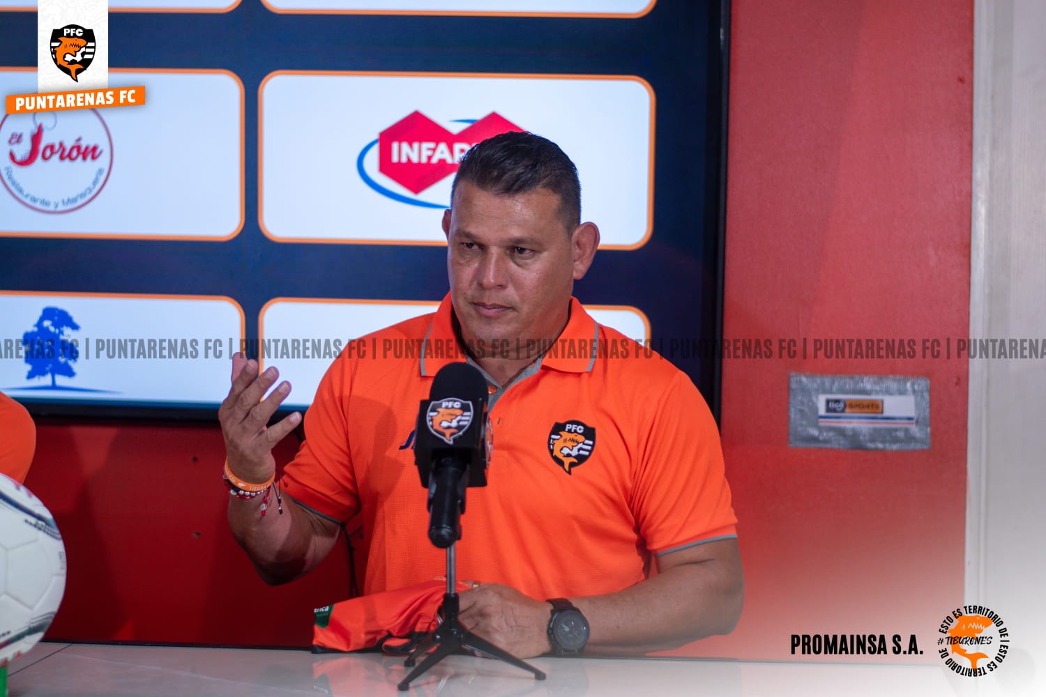 Géiner Segura llegó a Puntarenas y puso reglas muy claras a los jugadores |  La Teja