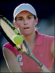Tenista francesa Emilie Loit | (AFP)