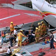El 82 por ciento de los accidentes que ocurrieron el año pasado fueron ocasionados por errores humanos, como este, el 15 de enero, en Rohrmoser. Hubo cinco muertos. ERROR FATAL.