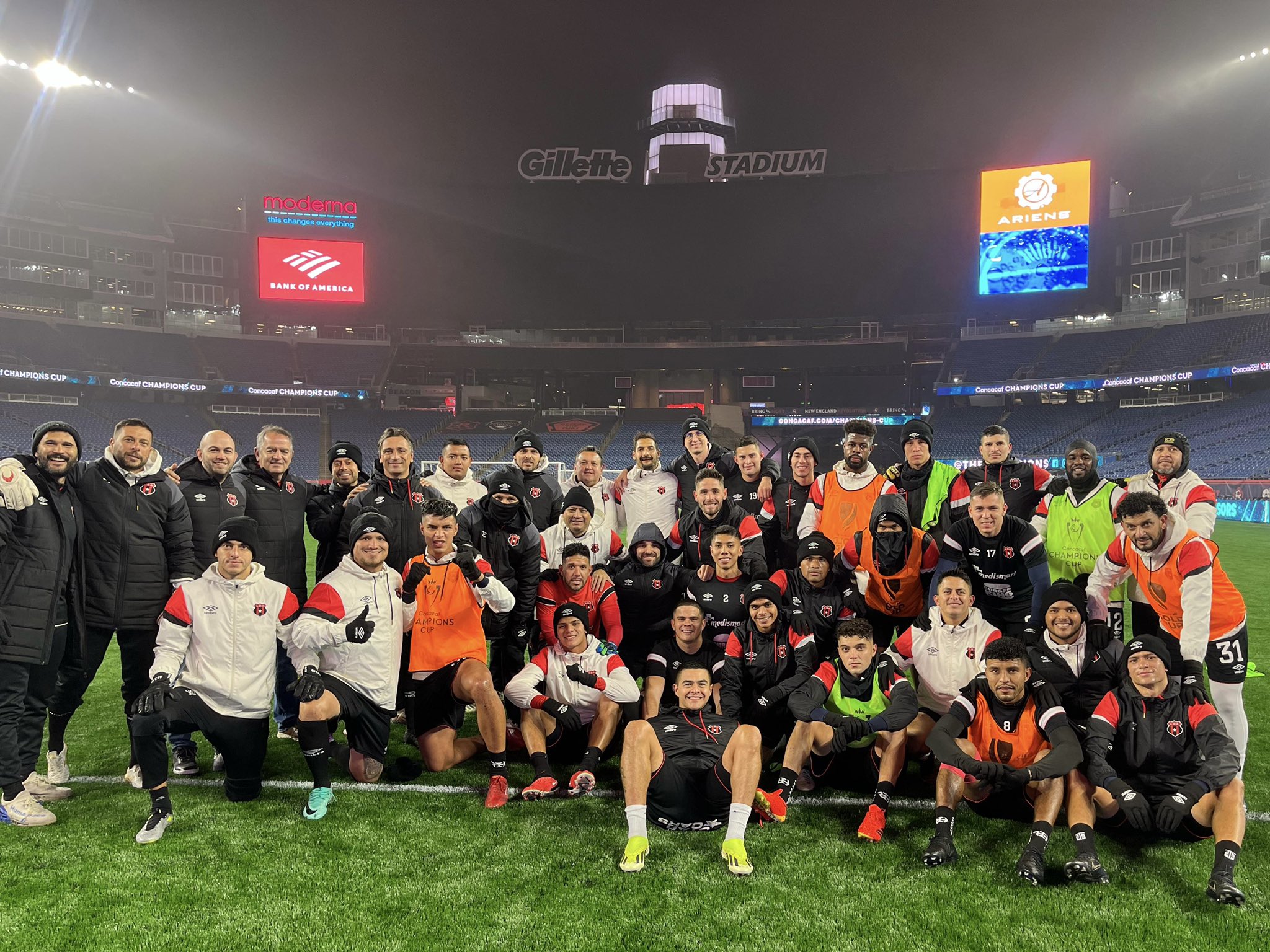 Joseph Joseph es uno de los 39 integrantes de la delegación de Liga Deportiva Alajuelense que viajó a Estados Unidos para el partido contra New England Revolution en la Copa de Campeones de Concacaf.