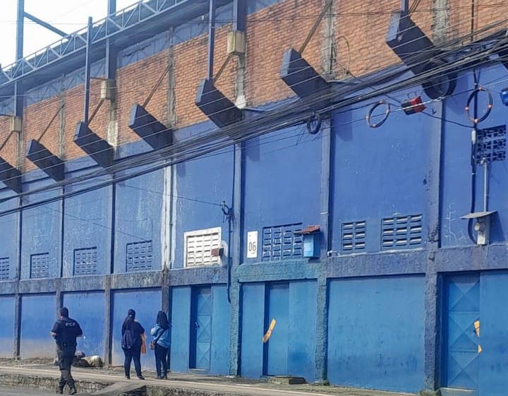 Cierran el Estadio Fello Meza