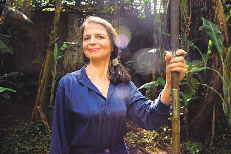 Jill Paer, de 52 años, divide sus días entre el programa, la agricultura y sus mascotas. | EYLEEN VARGAS.