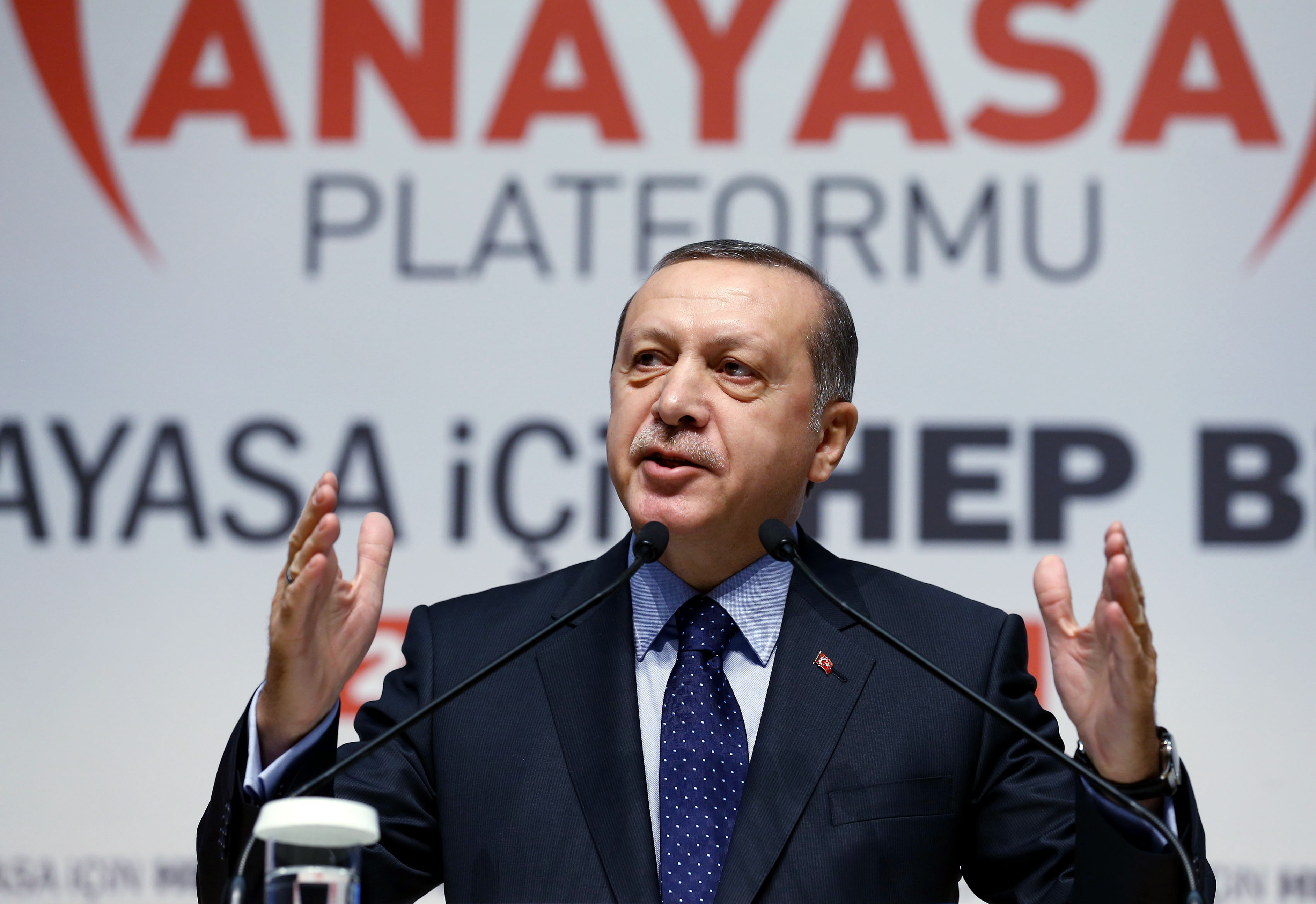 Presidente de Turquía, Recep Tayyip Erdogan, se dirigió el jueves a sus seguidores en Ankara.