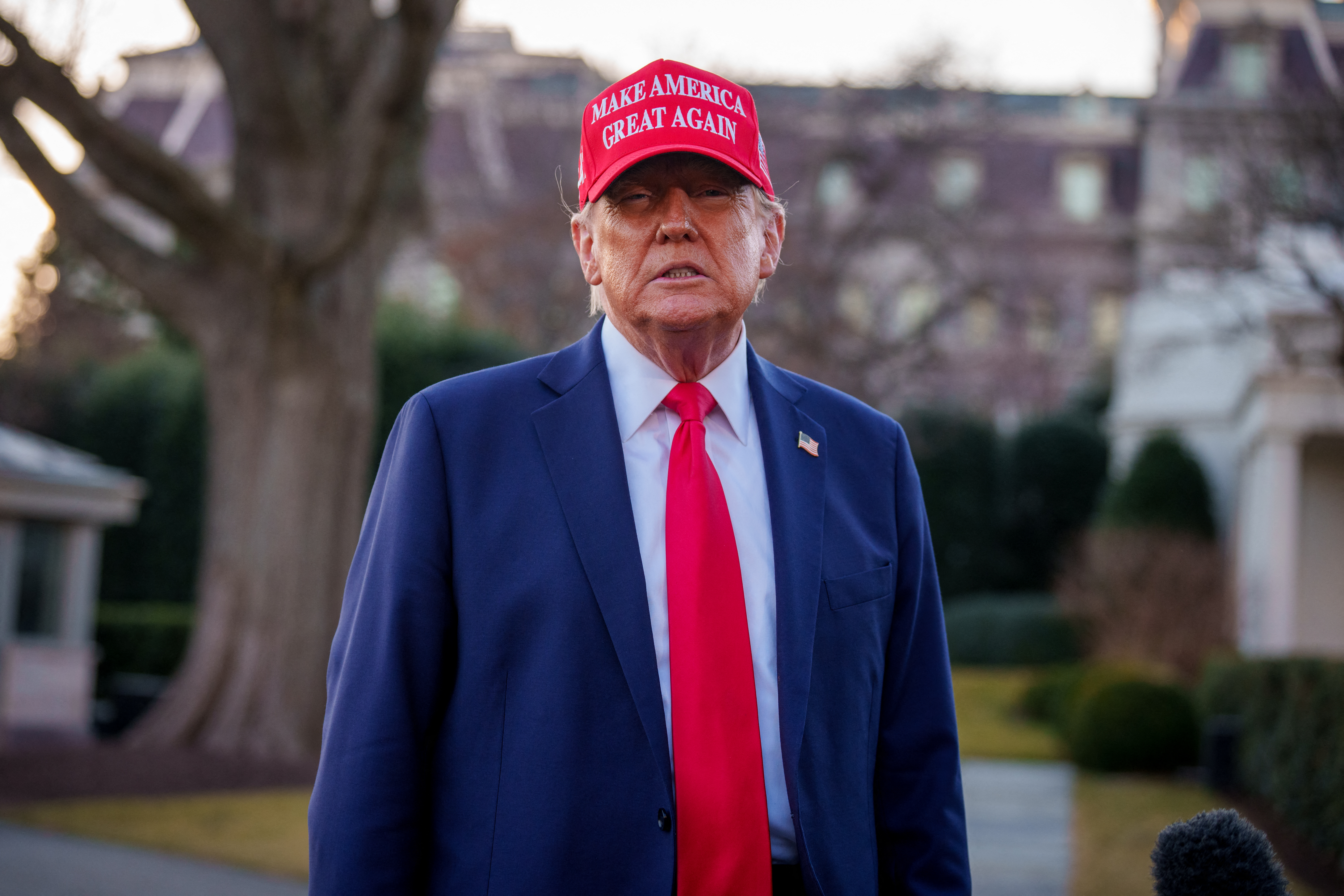 Donald Trump, presidente de los Estados Unidos, con su gorra de 'Make America Great Again'.