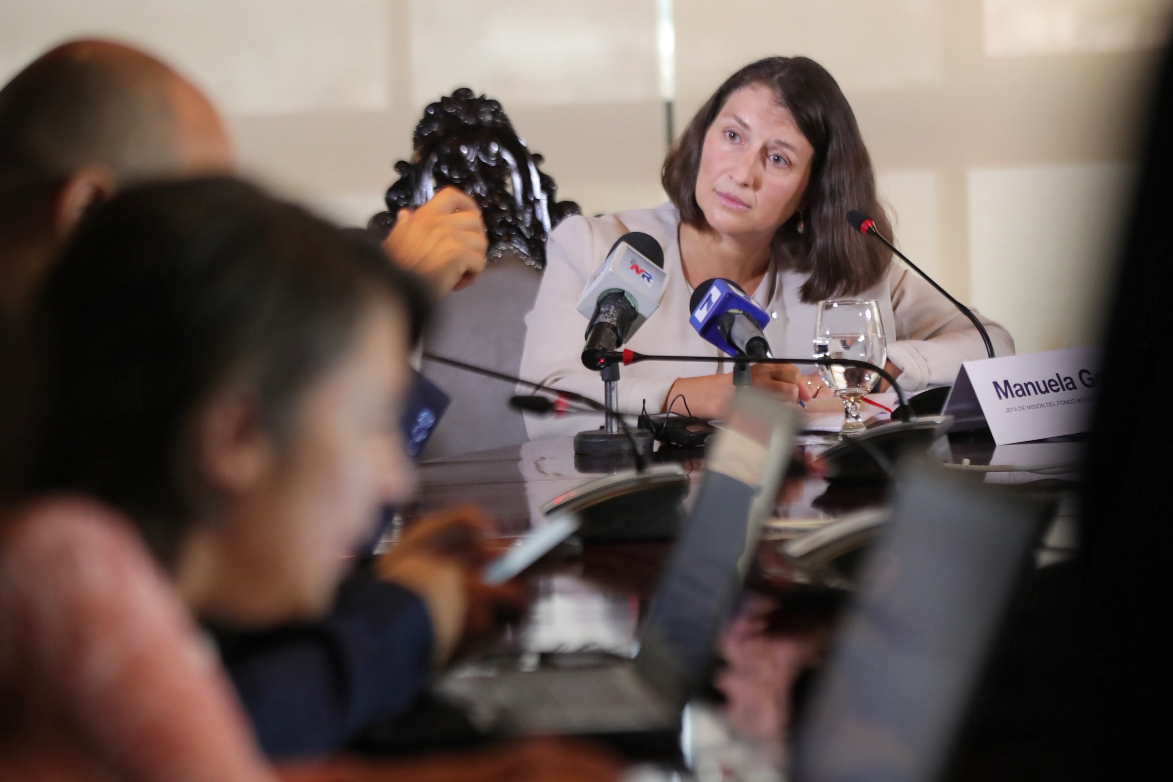 04/10/2022/ Misión del FMI se refiere a tercera revisión del acuerdo con Costa Rica, durante rueda de prensa con la dirctora de la misión, Manuela Goretti / foto John Durán