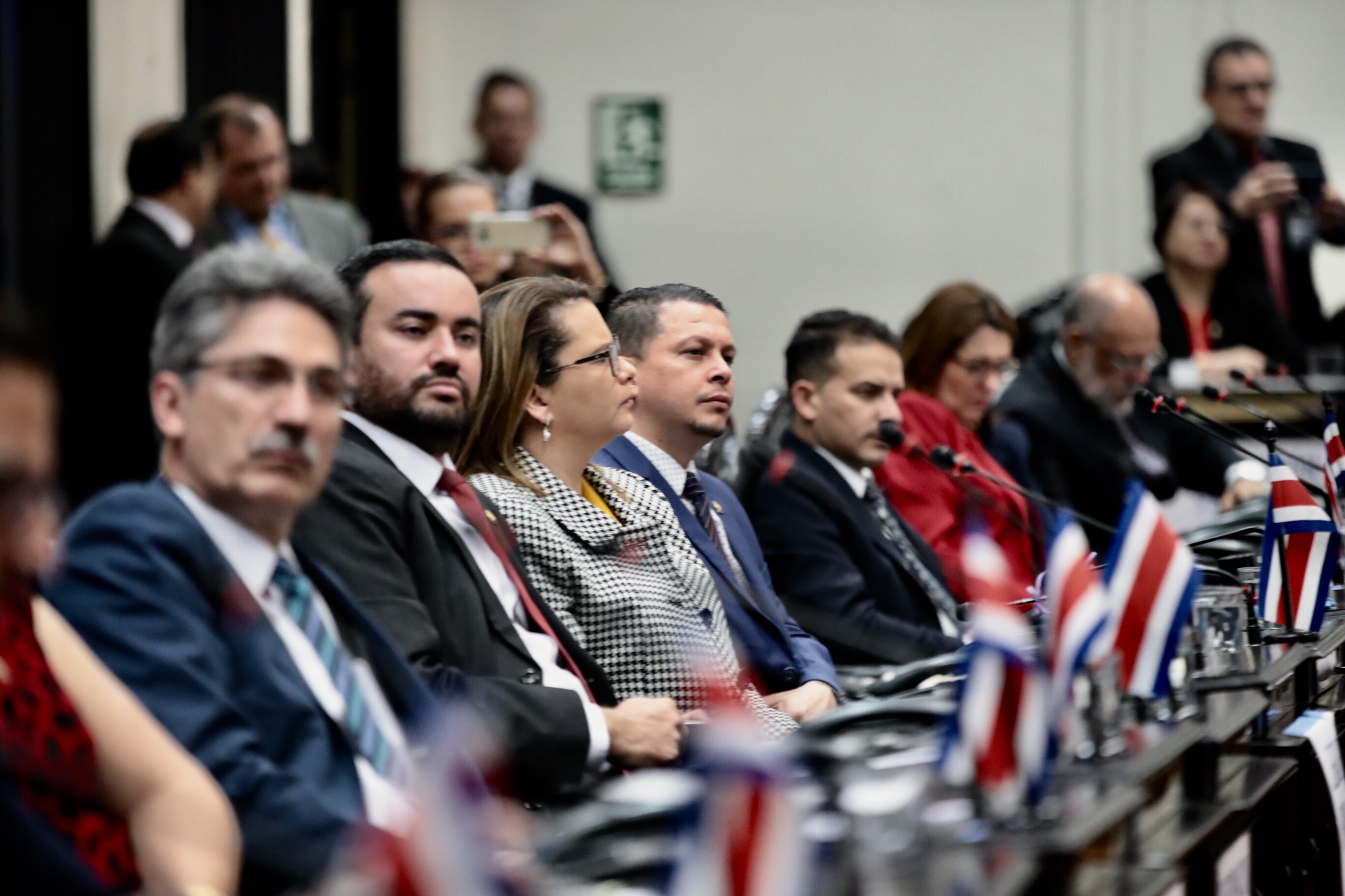 11/12/18 San José. La vicepresidenta de la Republica, Epsy Campbell presenta la renuncia a su cargo de Caciller de la Republica antes los diputados de la Asamblea Legislativa. Fotografías: Graciela Solis
