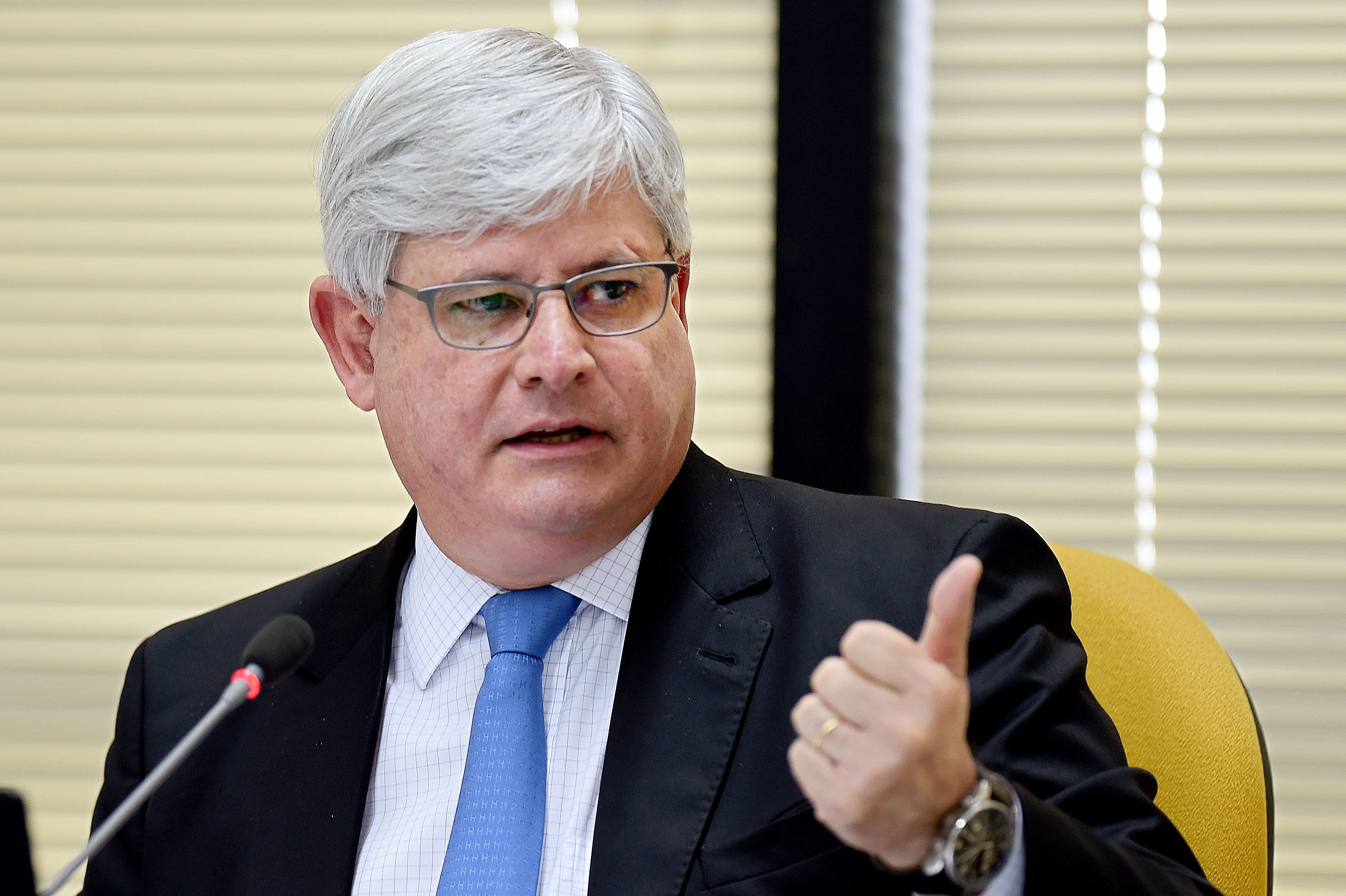 El fiscal general, Rodrigo Janot debe presentar la denuncia contra el llamado 'núcleo político' de la trama de corrupción en la empresa estatal Petrobras, ante el Tribunal Supremo.