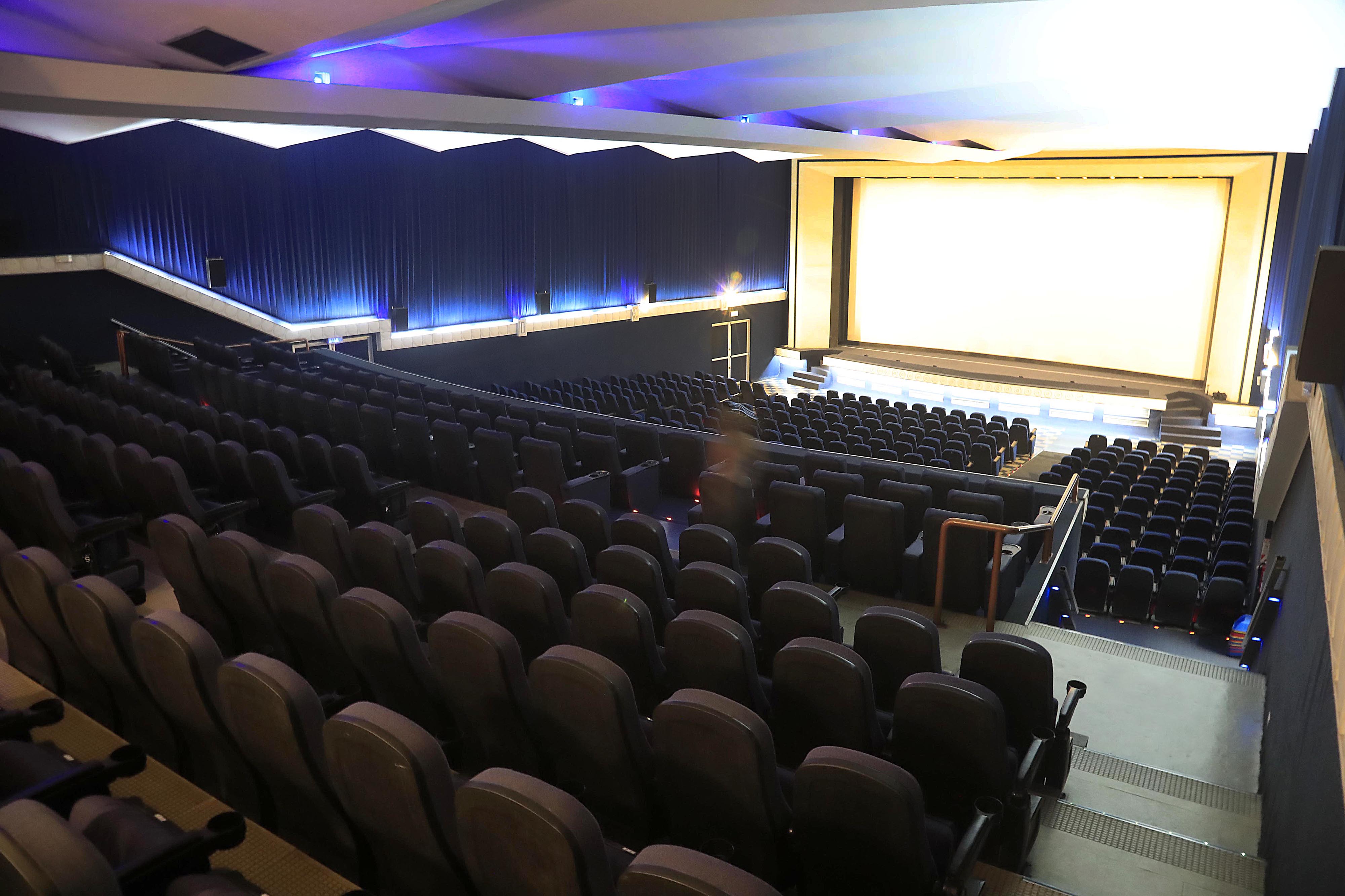 Transforma Cualquier Espacio en una Sala de Cine - Descubre el Mini Pr –  Multiventas Panama