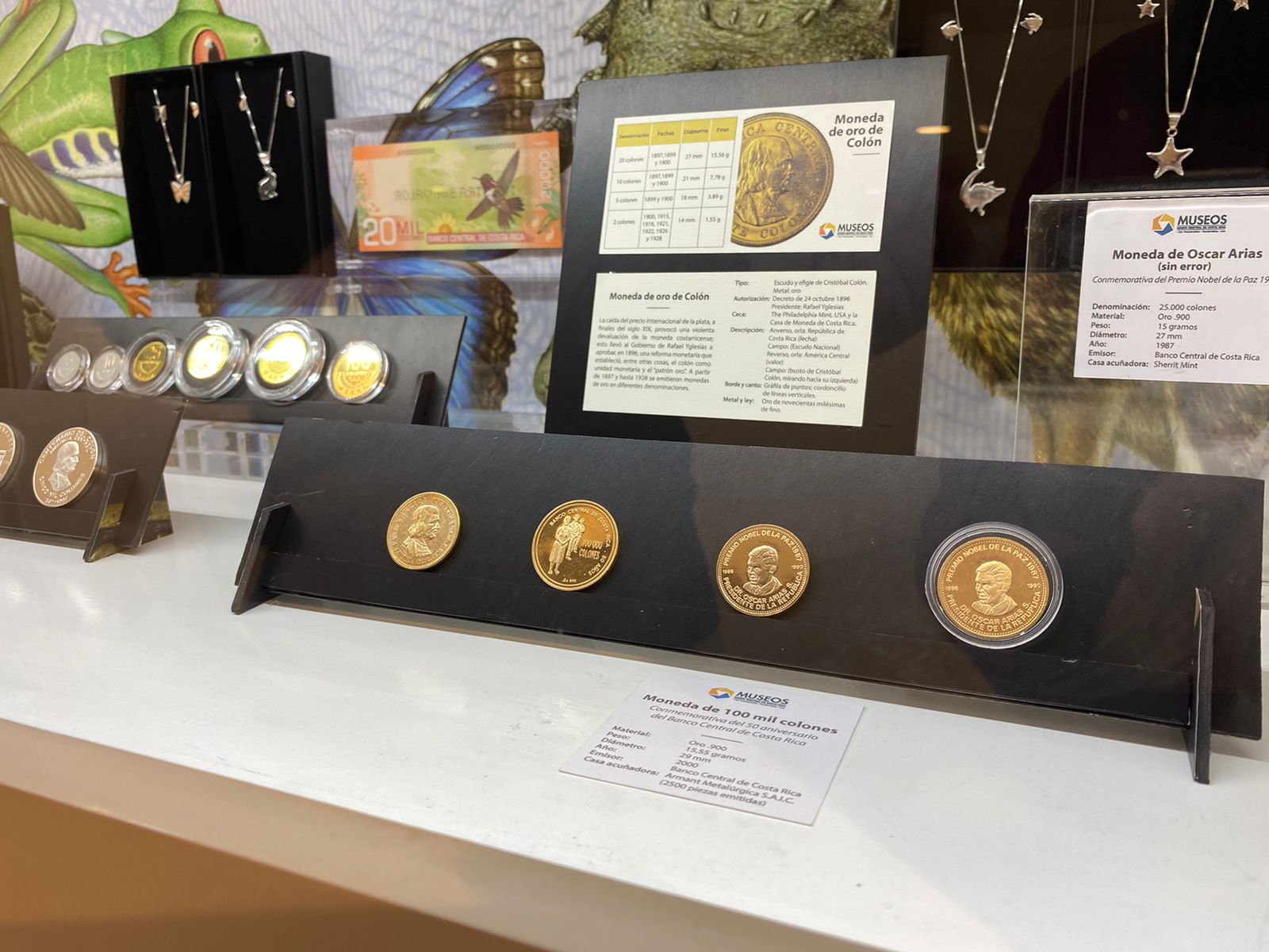 Los Museos del Banco Central tienen a disposición del público monedas que van desde los ¢1.130 hasta los $1.500.