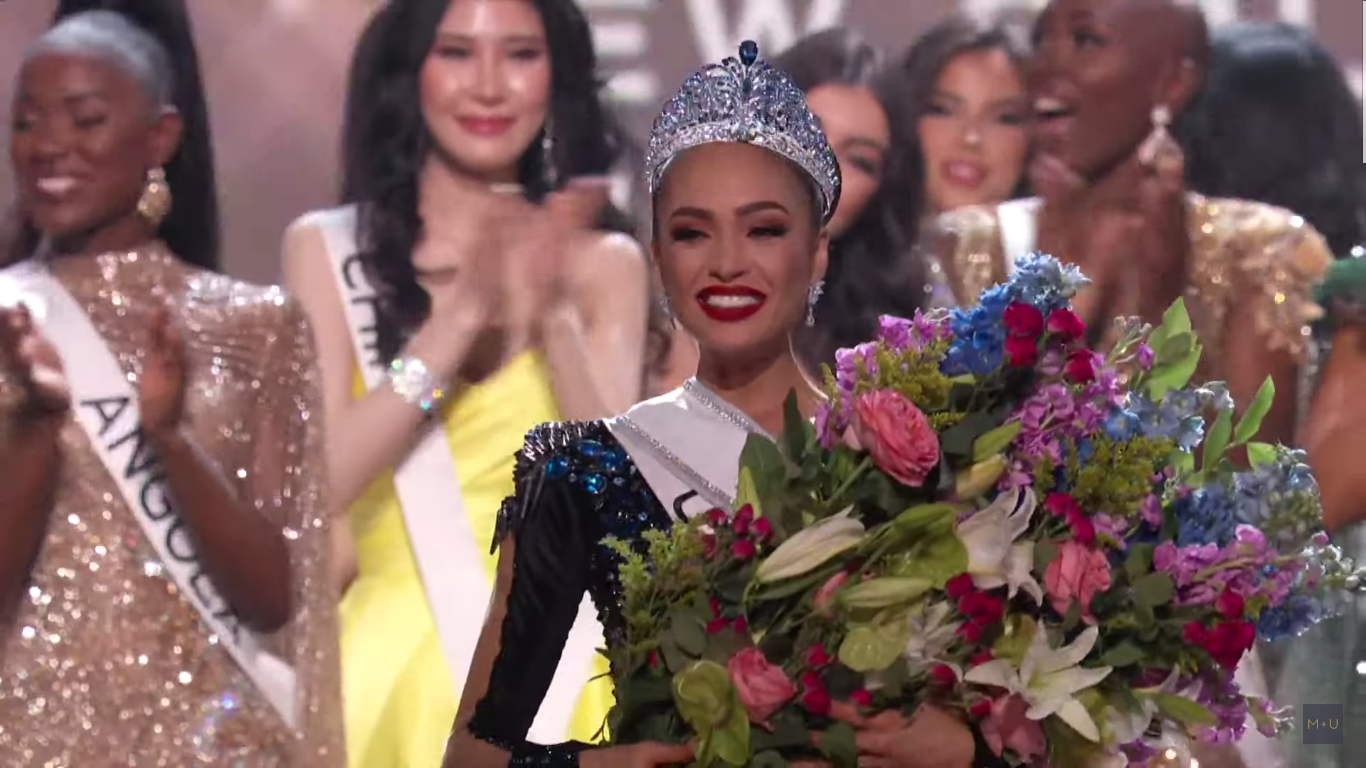 Miss USA sorprendió coronándose en Miss Universo. Foto: Captura
