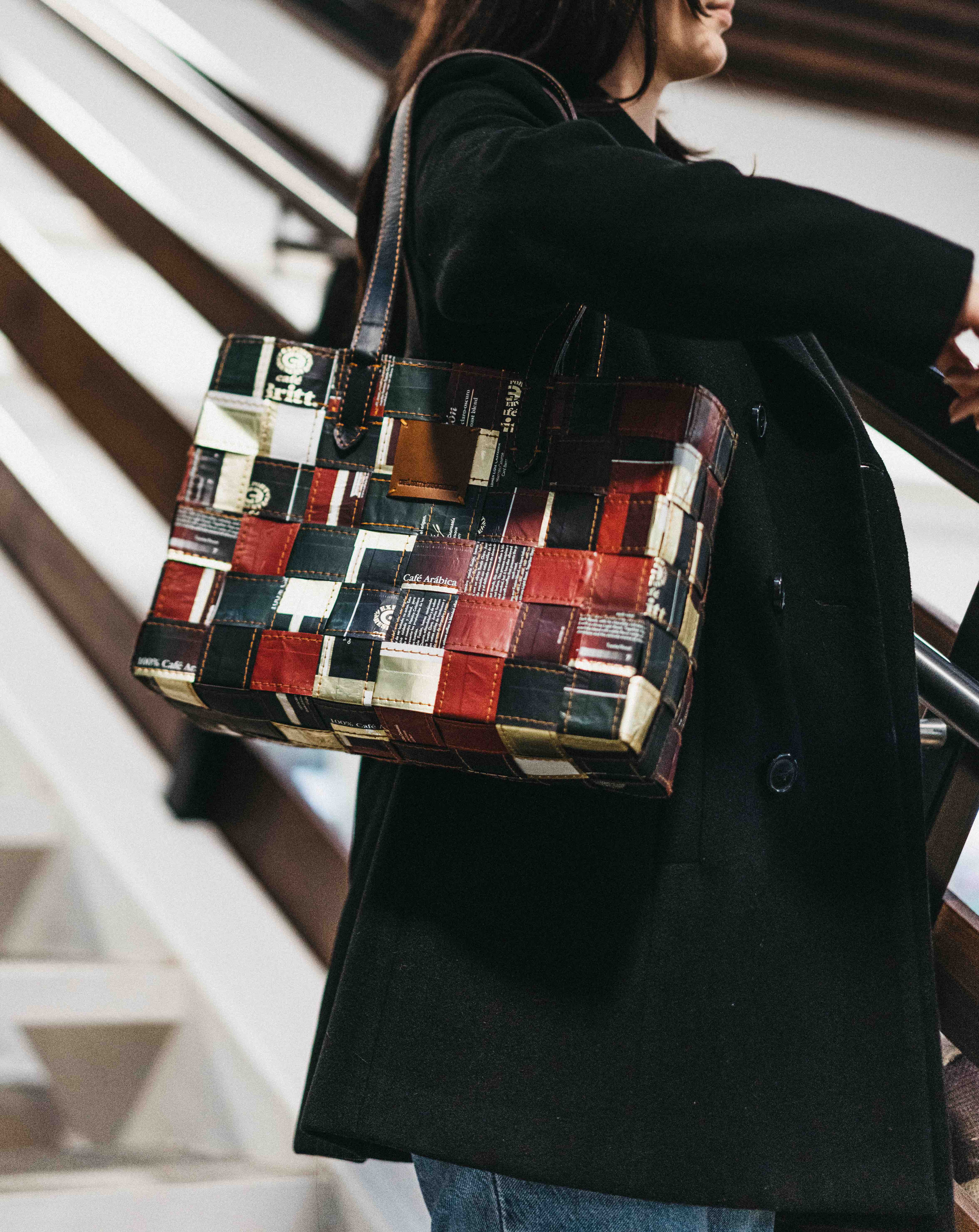 Café Britt x Gabo Atelier: Moda que honra la historia del café