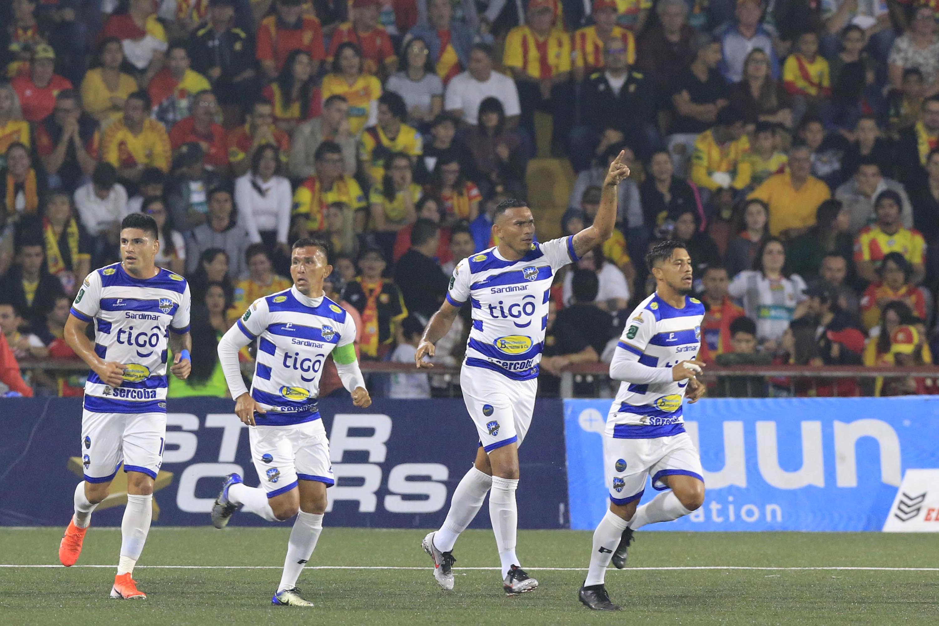 24/07/2019 Estadio Eladio Rosabal Cordero. El Club Sport Herediano recibió a Jicaral, en partido de la cuarta fecha de la Copa Promérica Apertura 2019. Foto: Rafael Pacheco
