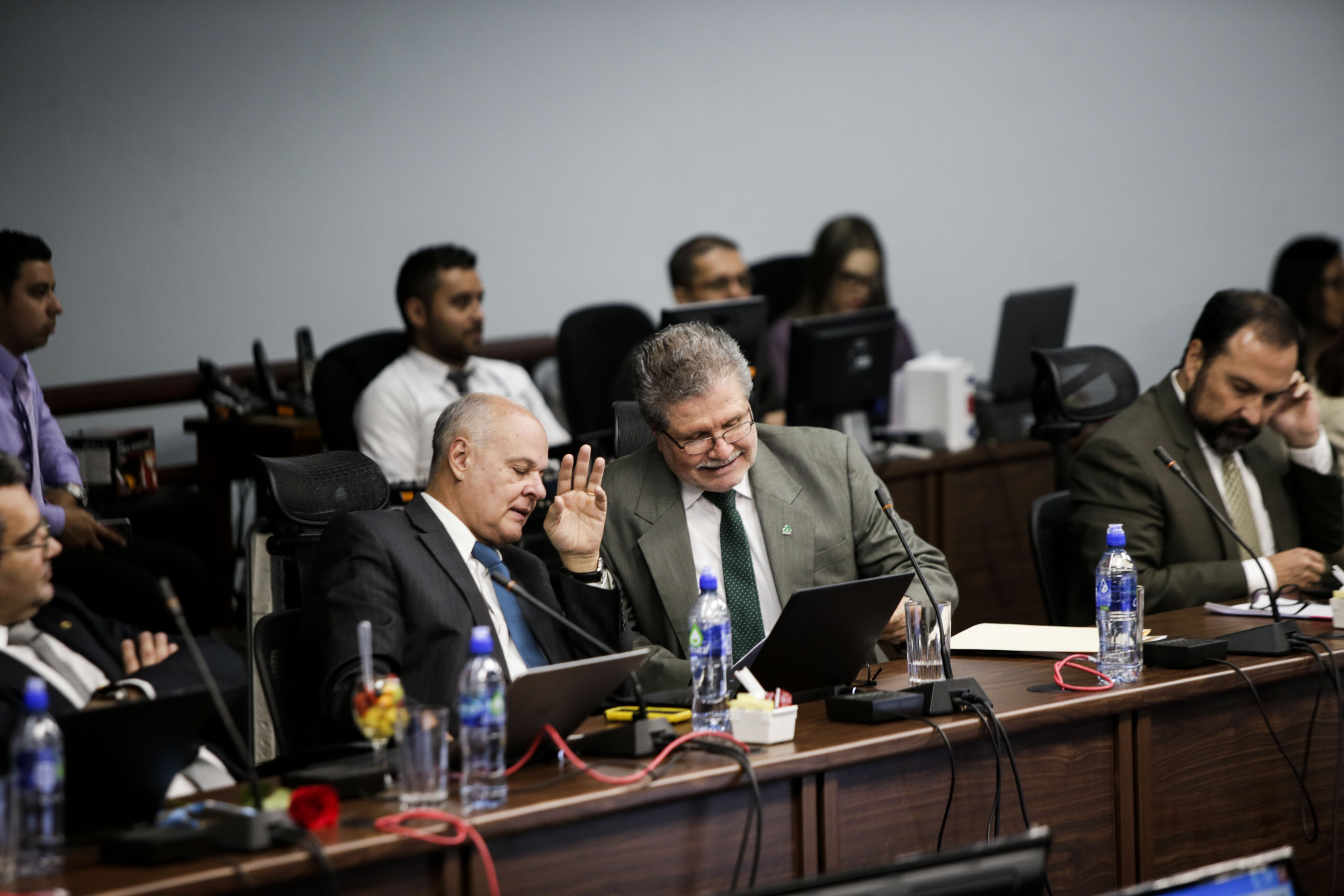 30/07/2018. Auditorio Miguel Blanco Quirós, OIJ, SanJosé, Costa Rica. Reunión Corte Plena en la cual por medio de votaciones escogen el 1 de agosto de 2018 elegir al próximo presidente de la Corte. En la foto: Fernando Castillo Viquez, Fernando Cruz Castro. Fotografía: Alejandro Gamboa Madrigal