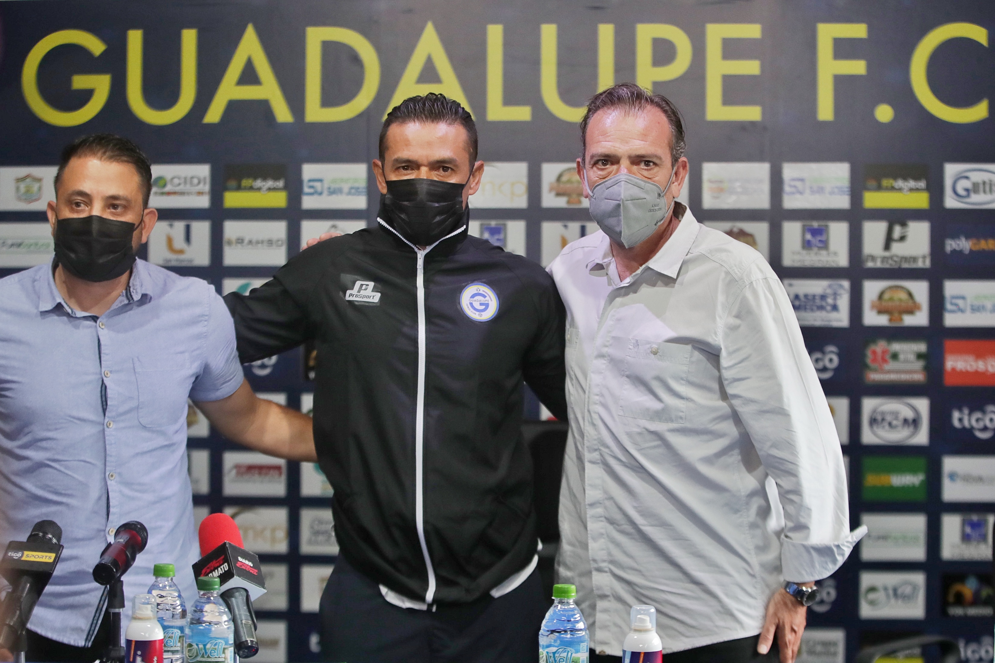 01/11/2021/ Rueda de prensa para presentación de Walter Centeno como nuevo técnico de Guadalupe FC en el estadio Colleya Fonseca / Fotografía: John Durán