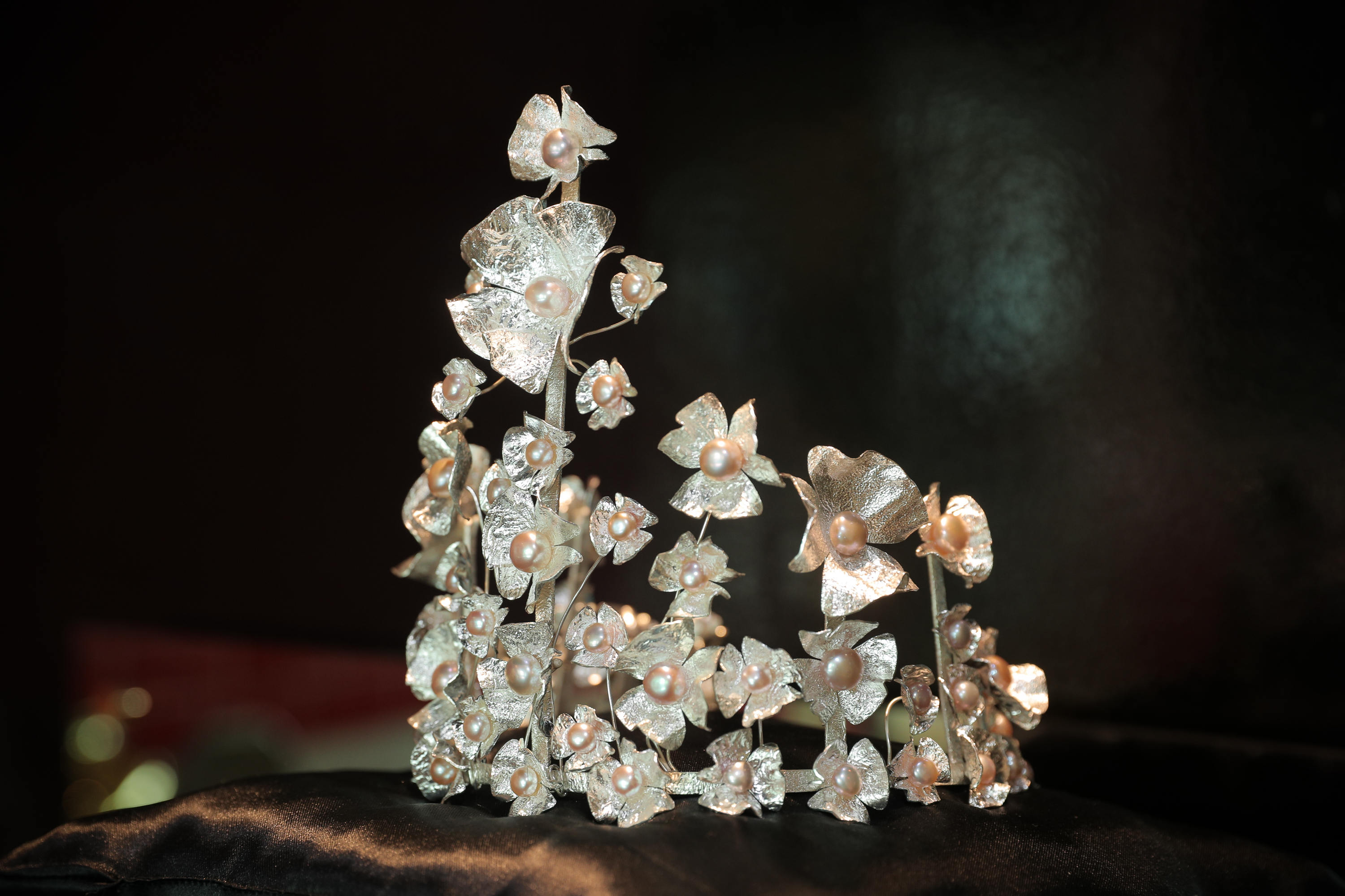 MATERIAL PARA VIVA. 20/4/2018. Santa Ana. Corona de Miss Costa Rica 2018, diseñada y creada por el joyero, George Bakkar. Foto Jeffrey Zamora
