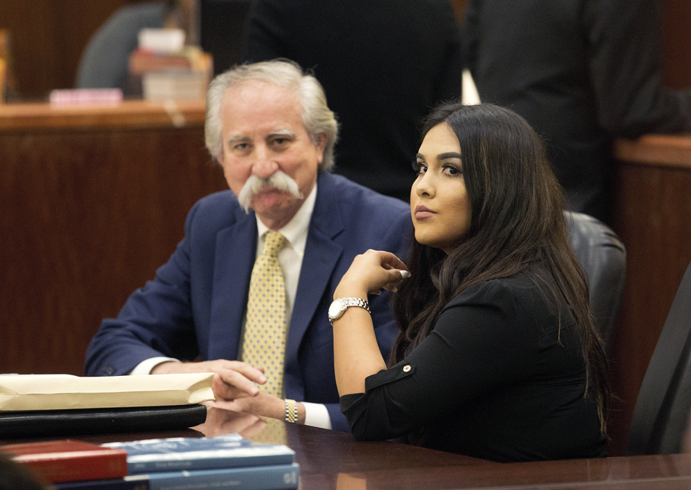 Alexandria Vera, maestra de 25 años, mantuvo una relación de nueve meses con uno de sus estudiantes de 13 años.